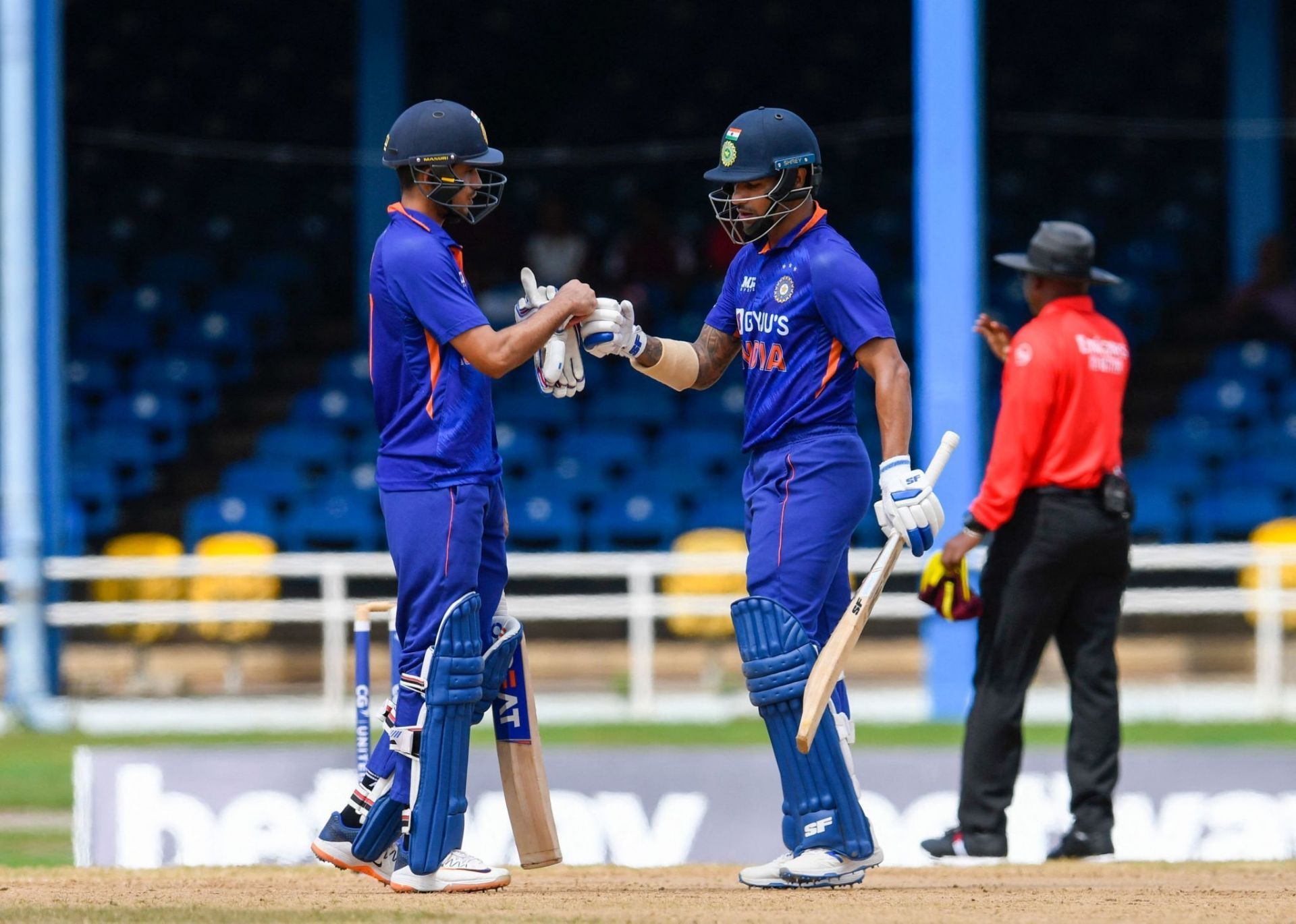 Shubman Gill and Shikhar Dhawan. (Image Credits: Twitter)