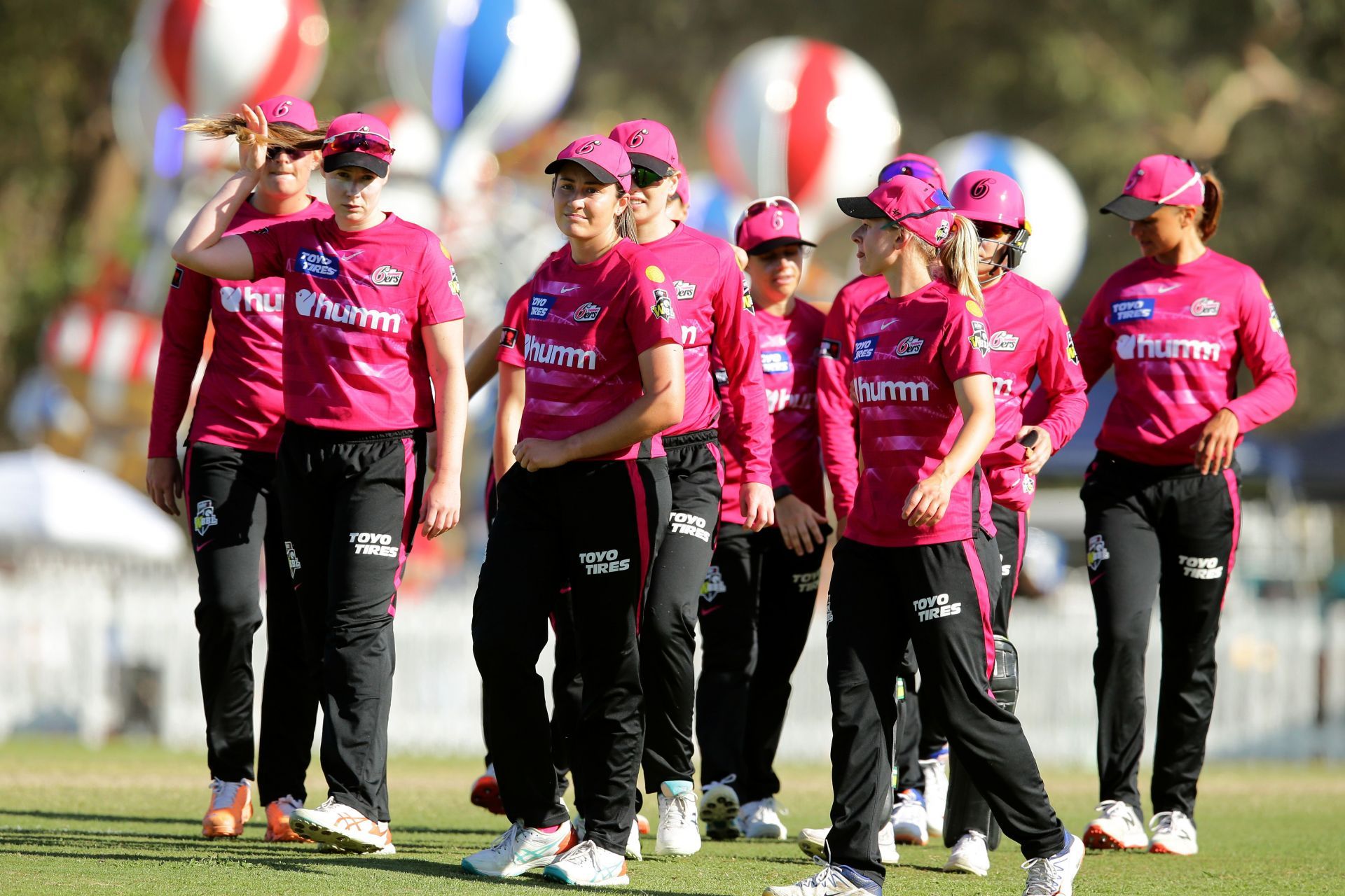 WBBL - Perth Scorchers v Sydney Sixers