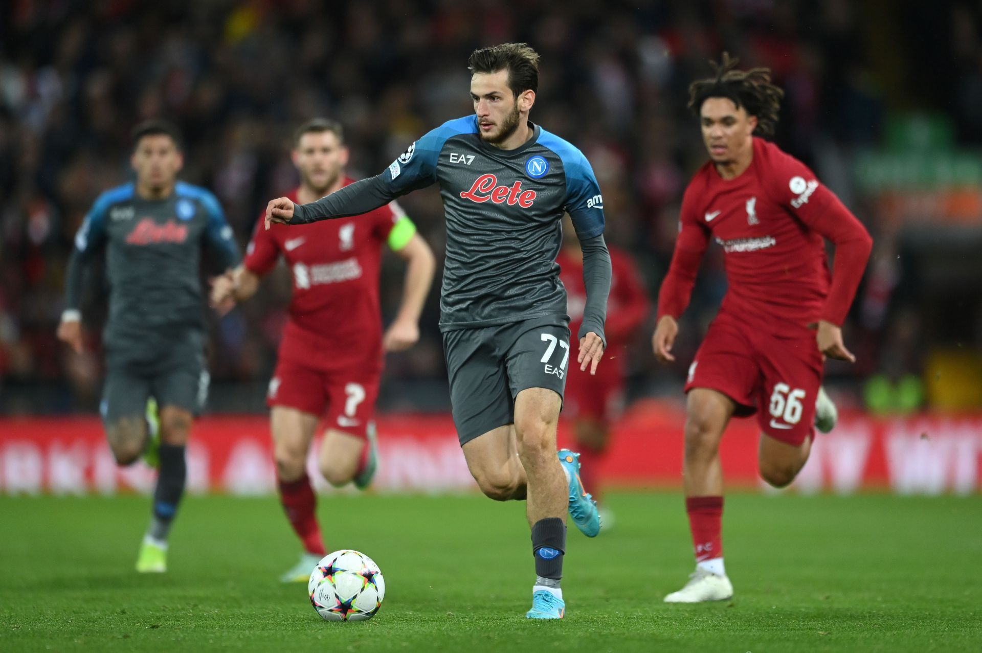 Liverpool FC v SSC Napoli: Group A - UEFA Champions League