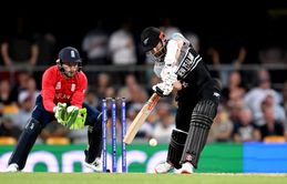 T20 World Cup 2022: "You are not helping the team" - Aakash Chopra criticizes Kane Williamson's slow knock vs England