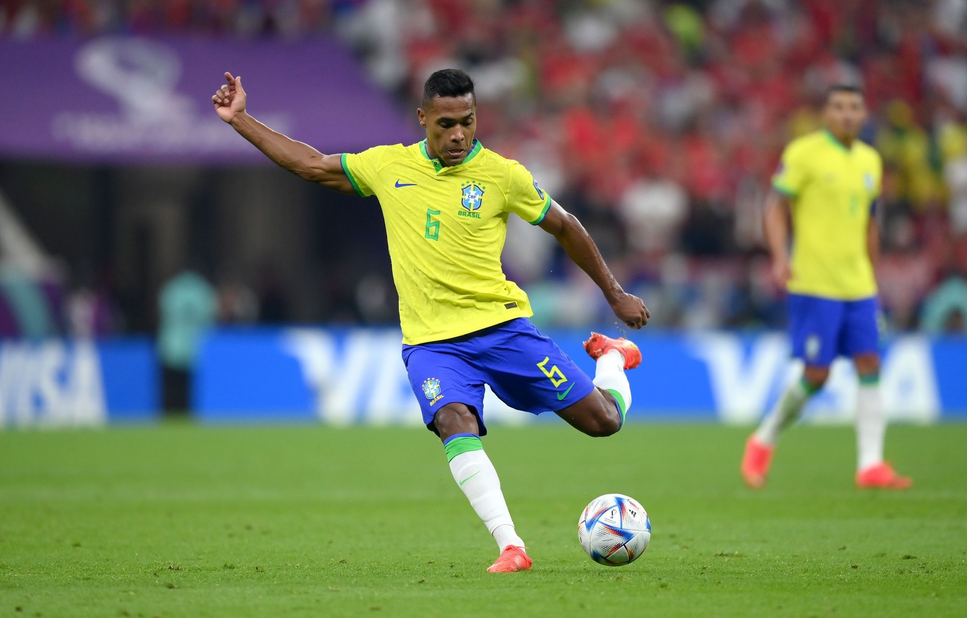 Alex Sandro was so close to opening the account for Brazil