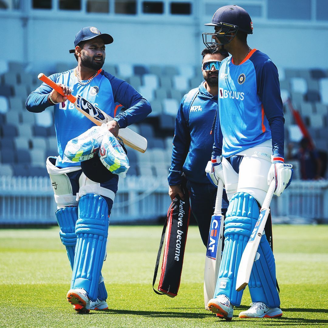 Rishabh Pant (L) and Shubman Gill (R) during India's training session [Pic Credit: ICC]