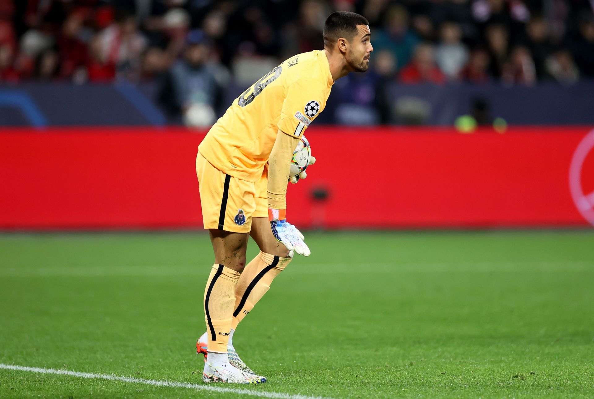 Bayer 04 Leverkusen v FC Porto: Group B - UEFA Champions League