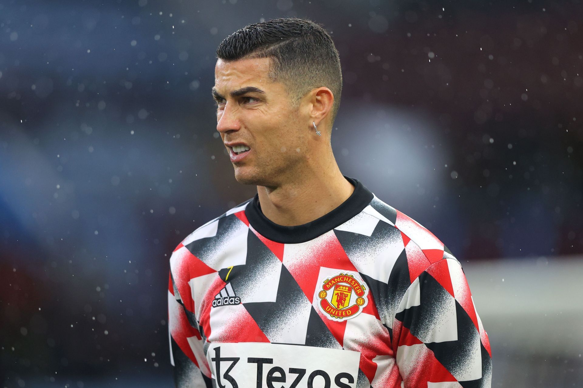 The Portuguese bids Old Trafford farewell