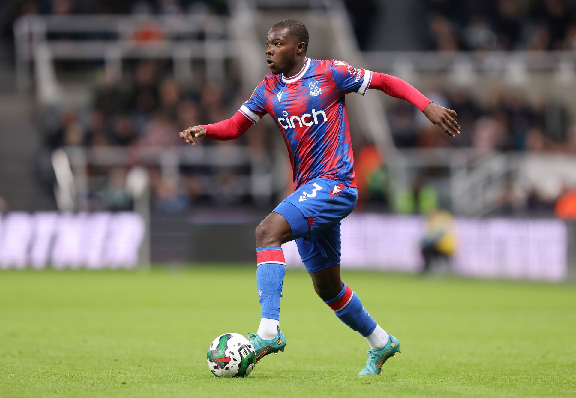 Newcastle United v Crystal Palace - Carabao Cup Third Round