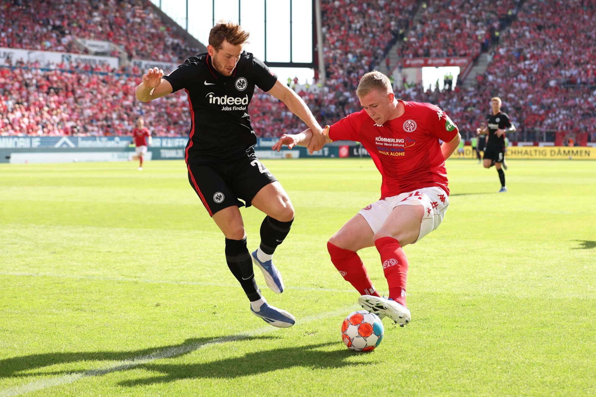 1. FSV Mainz 05 v Eintracht Frankfurt - Bundesliga