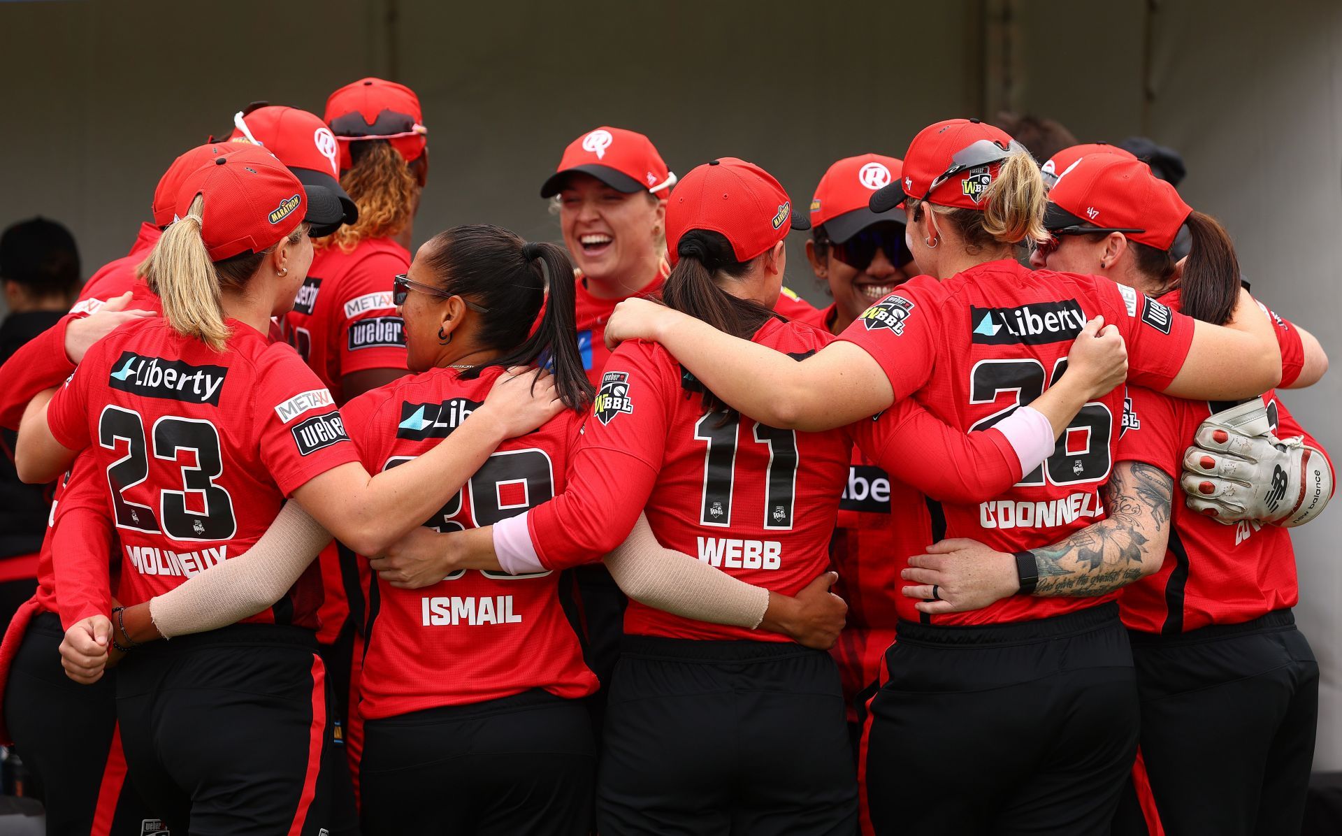 WBBL - Melbourne Renegades v Sydney Sixers