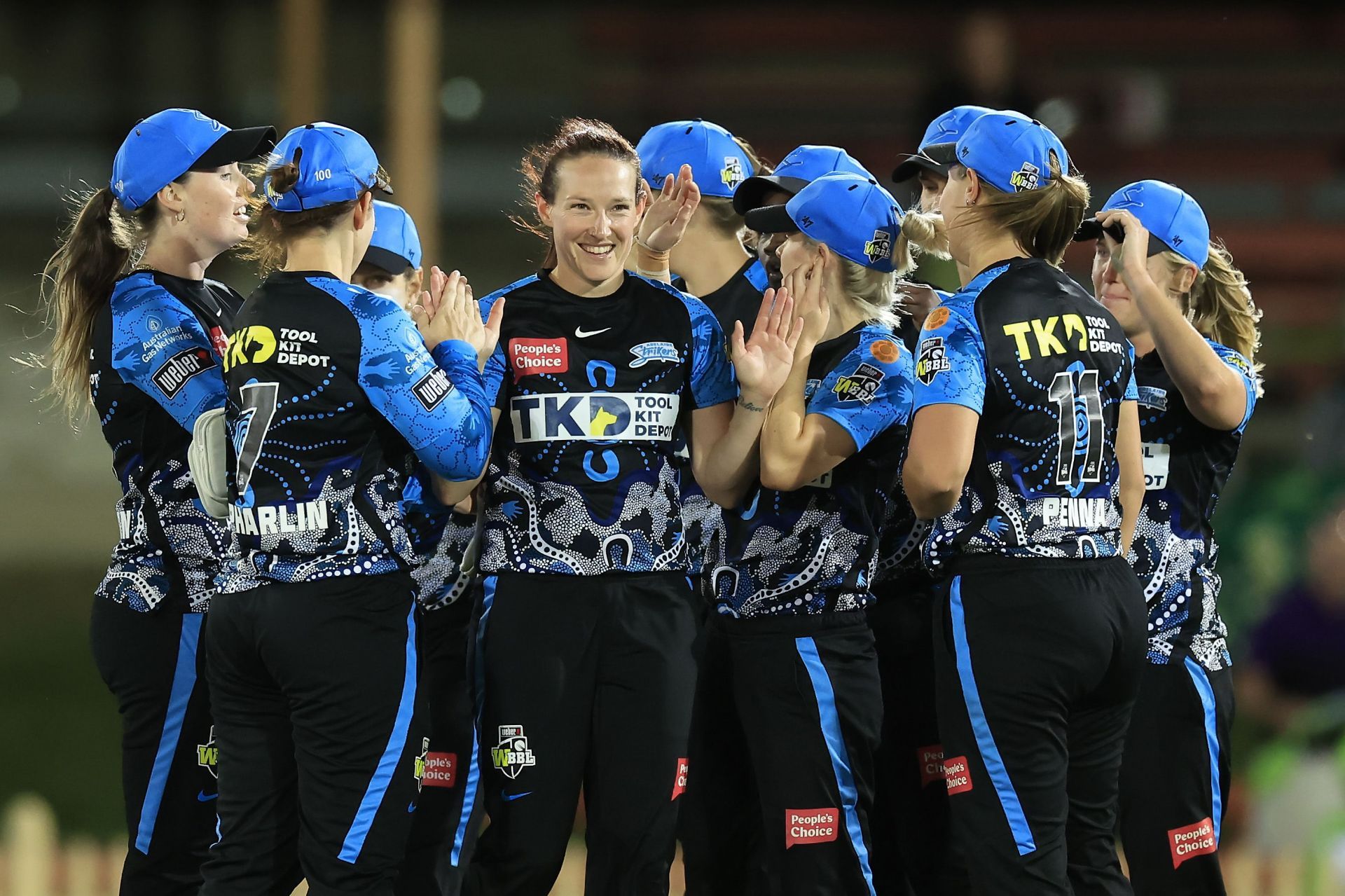 WBBL - Sydney Thunder v Adelaide Strikers