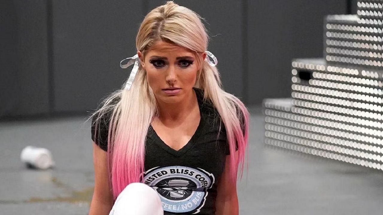 Alexa Bliss reacts to a hilarious clip of her entrance with Bianca Belair and Asuka