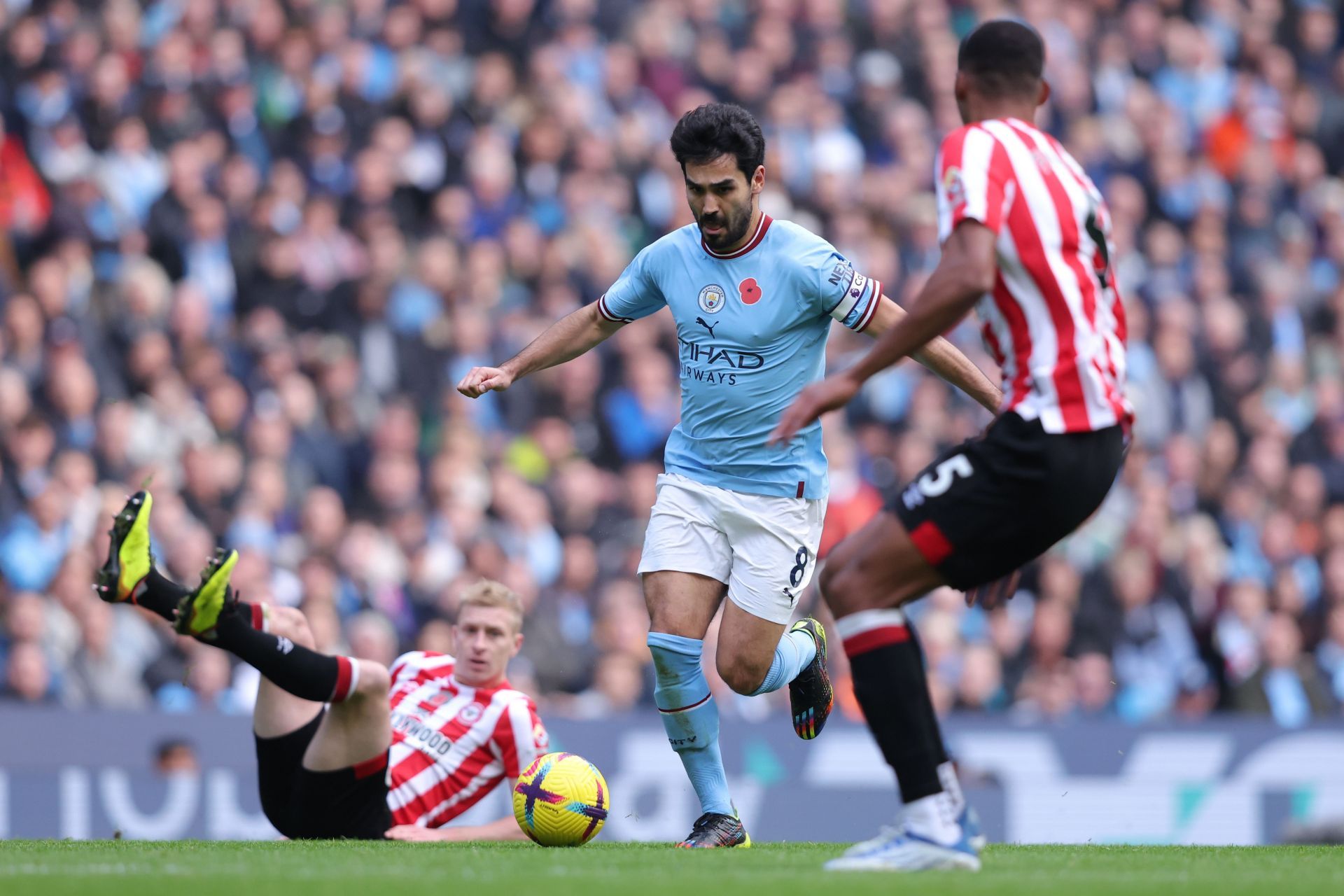 Ilkay Gundogan (centre) is wanted at the Parc des Princes.