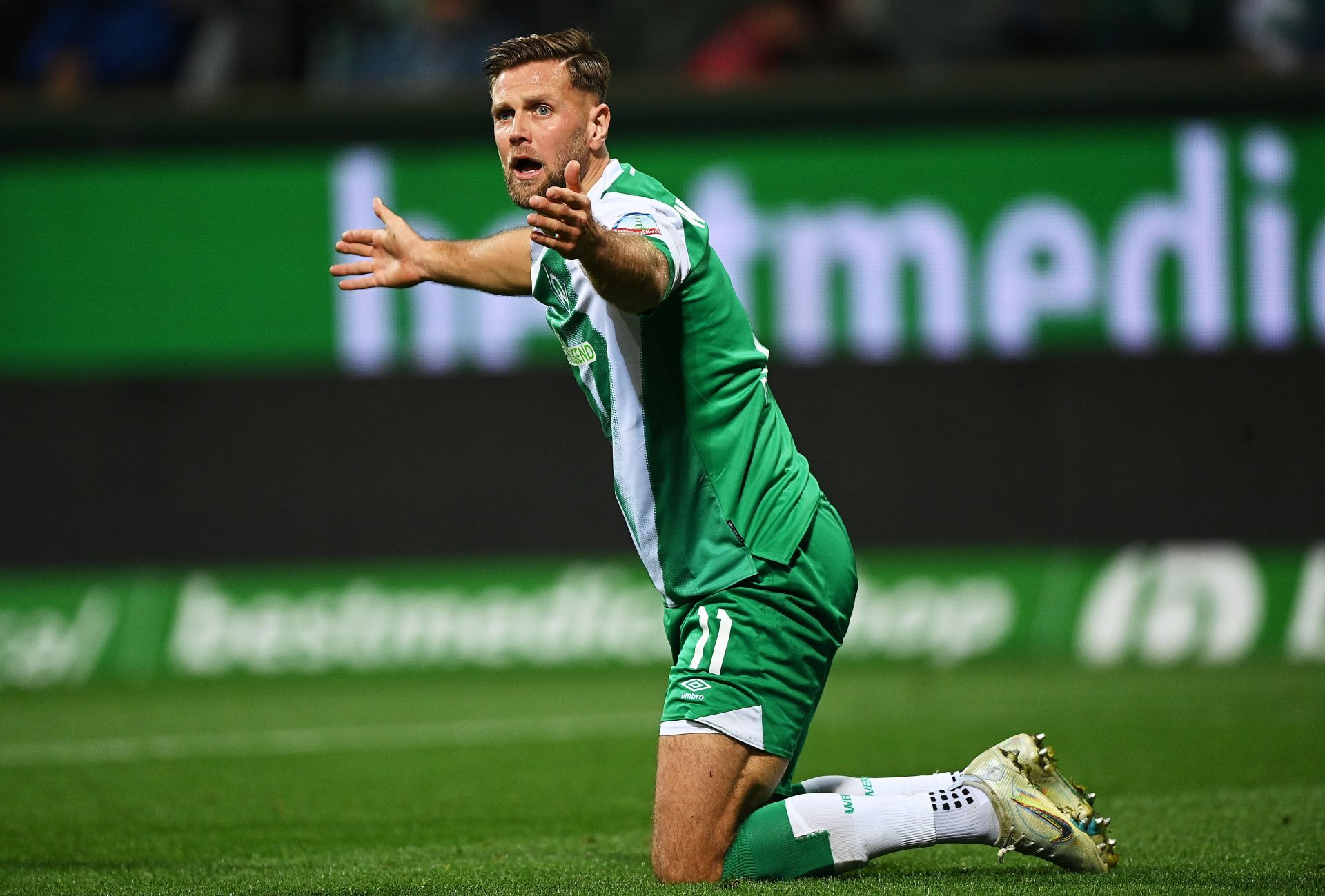 SV Werder Bremen v Hertha BSC - Bundesliga