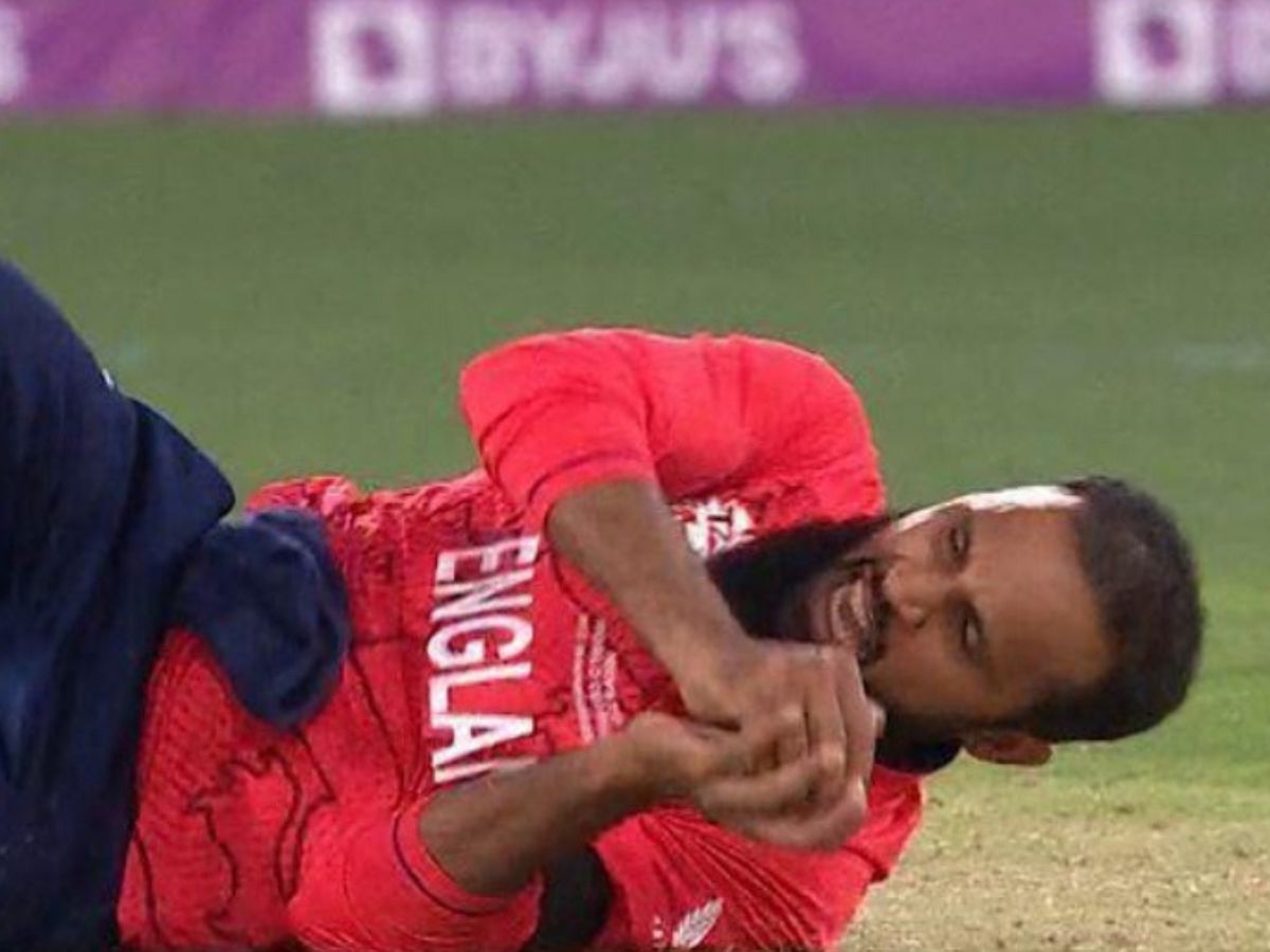 Adil Rashid takes a low diving catch to sent back Pakistan captain Babar Azam in the T20 World Cup final. Image: Screen Grab