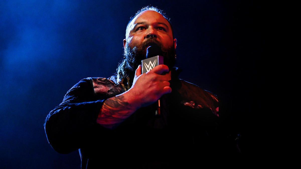 Will Bray Wyatt interfere in the match at WWE Crown Jewel?