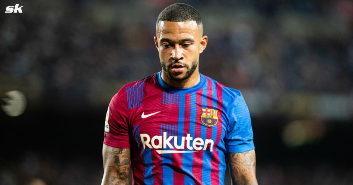 Barcelona attacker Memphis Depay offered himself to Serie A club 