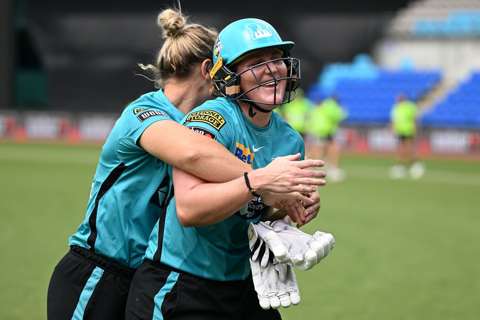 WBBL - Hobart Hurricanes v Brisbane Heat