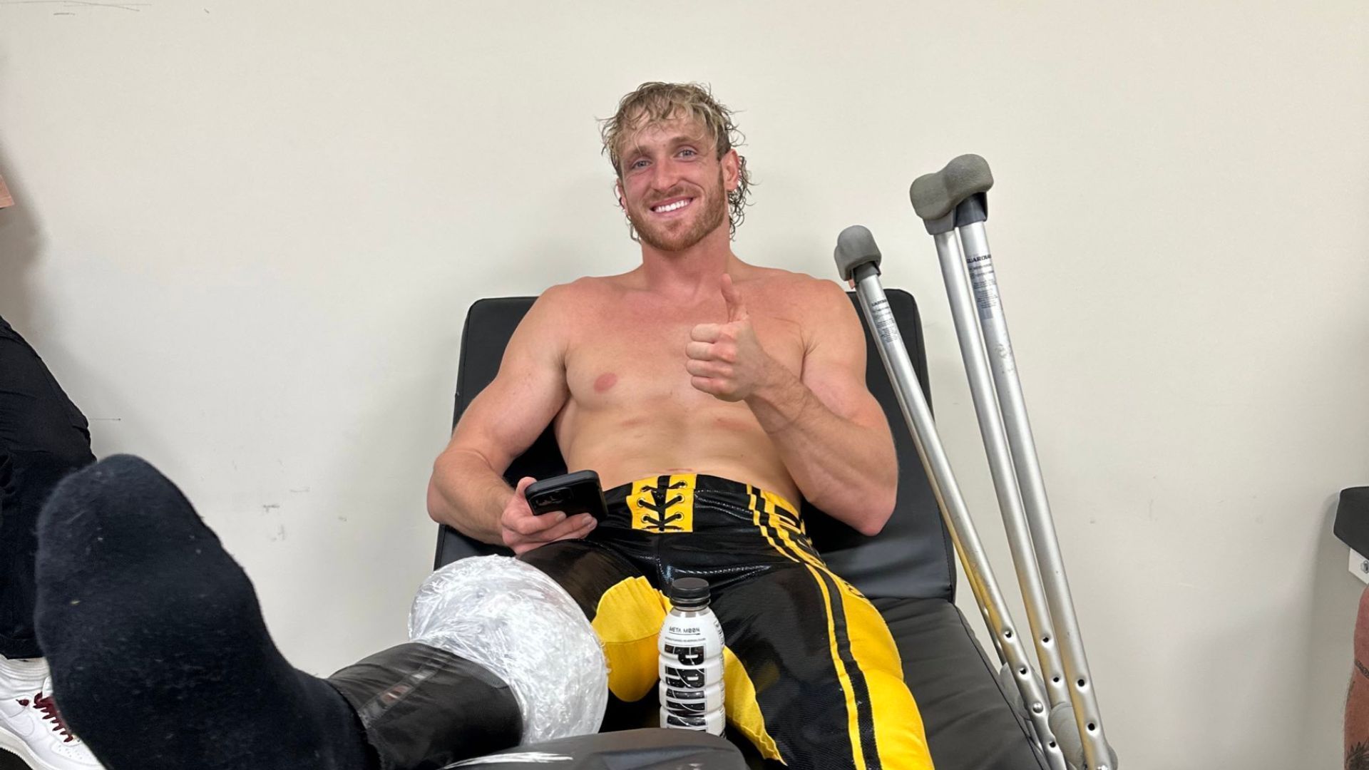Logan Paul is recently injured after his third match!