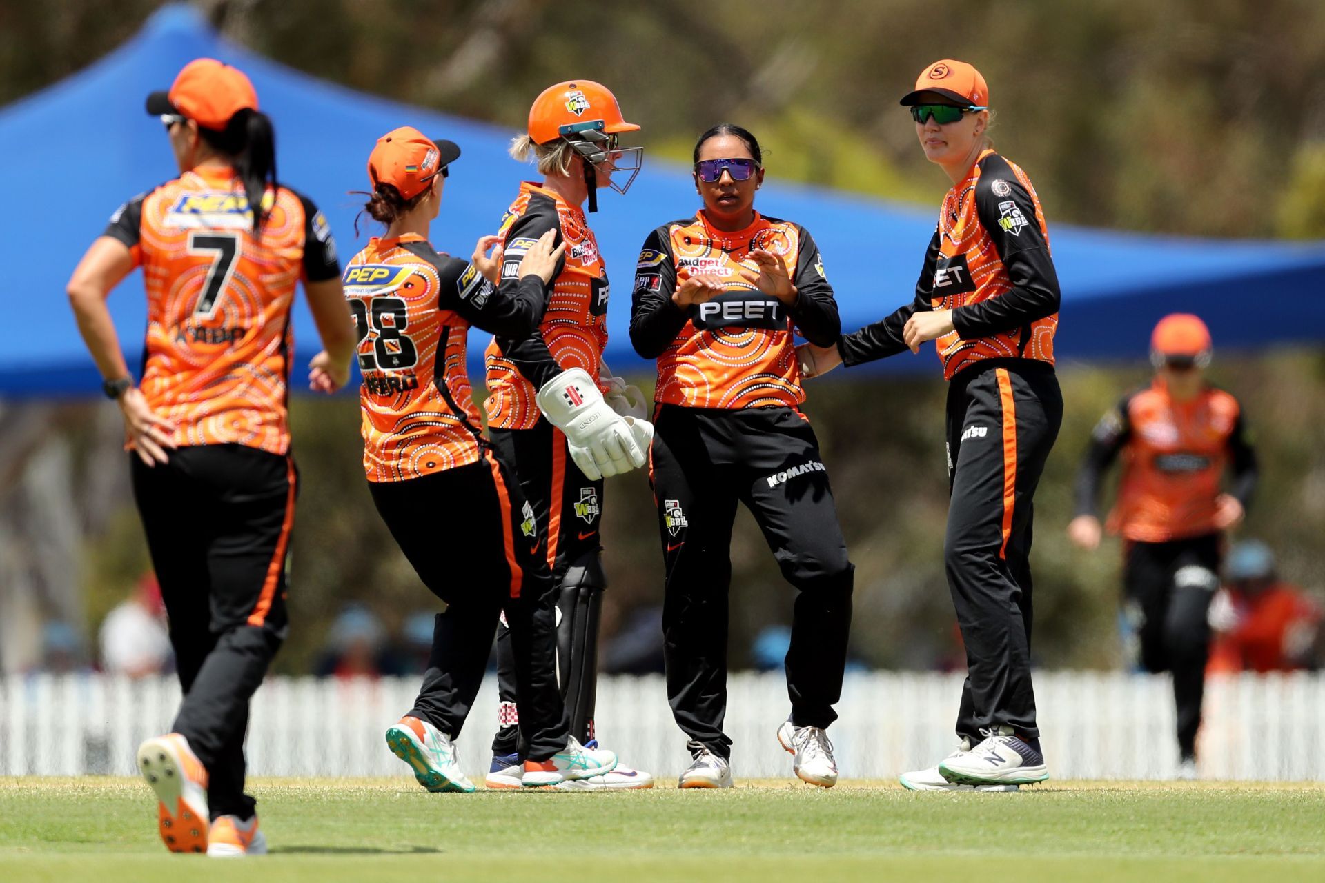 WBBL - Perth Scorchers v Brisbane Heat