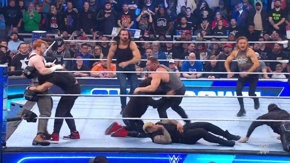 WWE SmackDown के मेन इवेंट में आया मजा