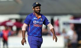 "You have selected Sanju Samson but where will you play him?" - Aakash Chopra