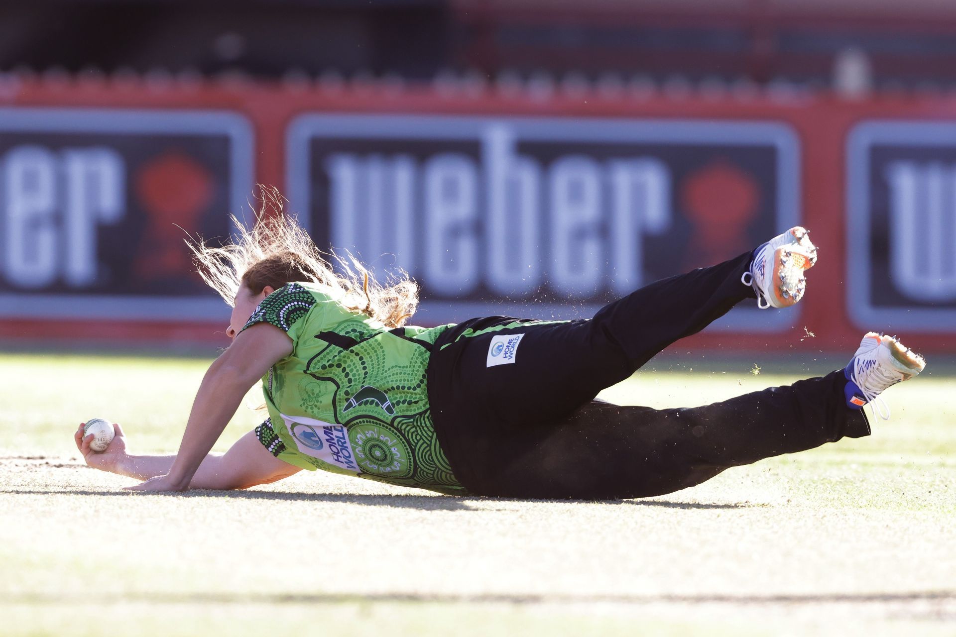 WBBL - Sydney Thunder v Adelaide Strikers