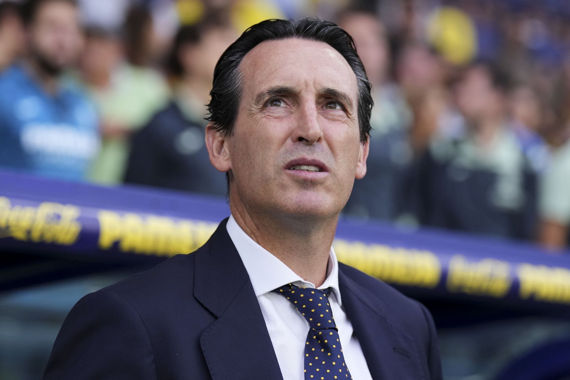Emery on his Villa dugout debut.