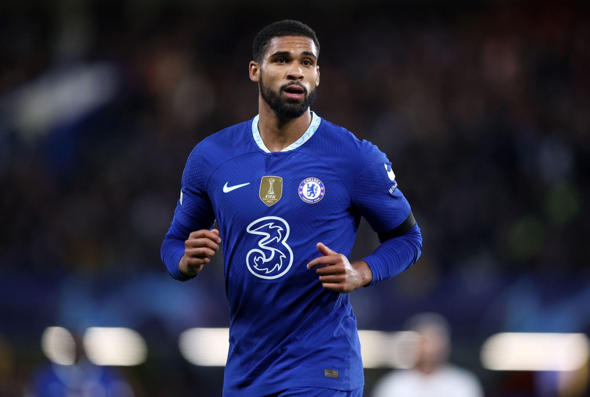 Ruben Loftus-Cheek in action v AC Milan in the UEFA Champions League