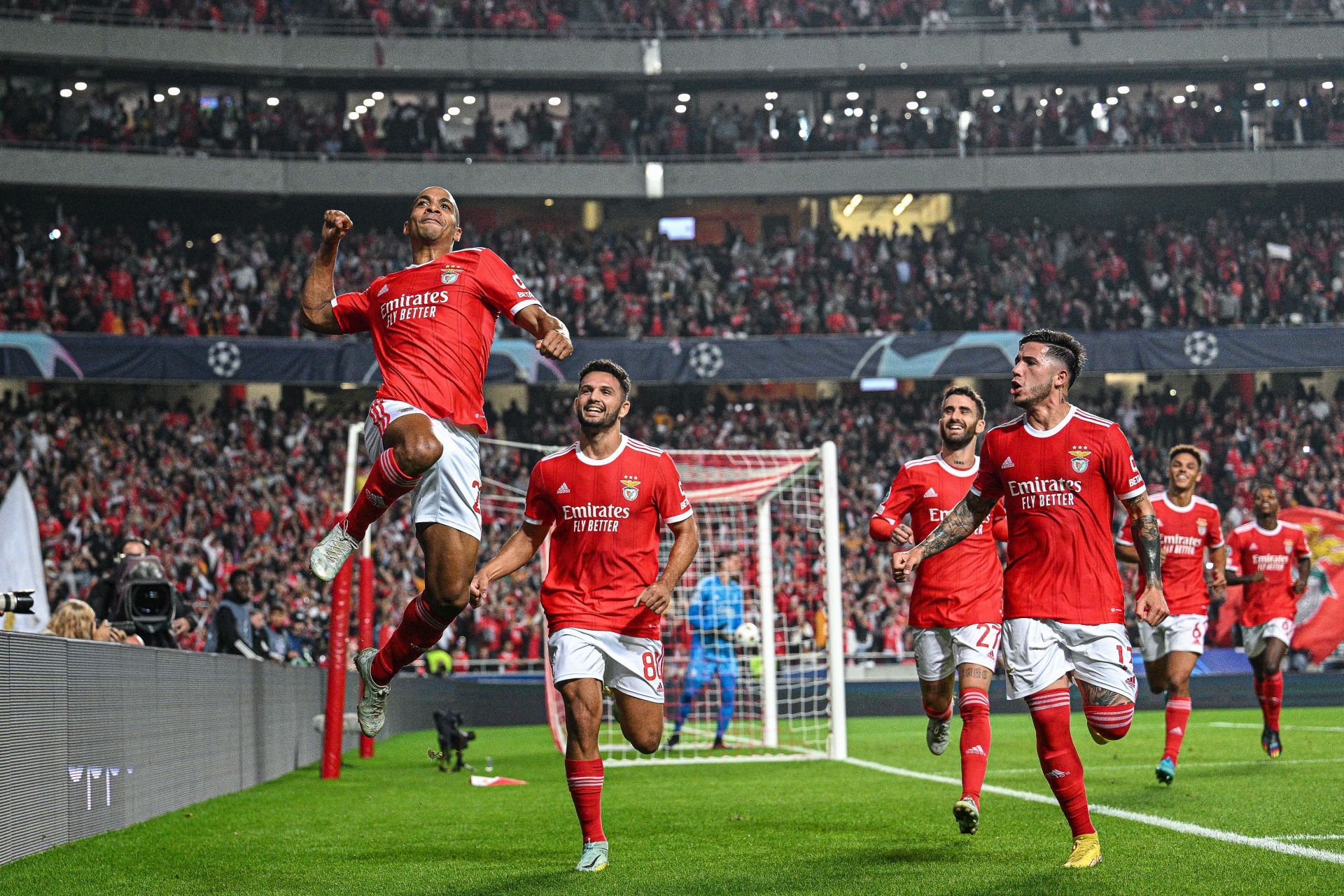 SL Benfica v Juventus: Group H - UEFA Champions League