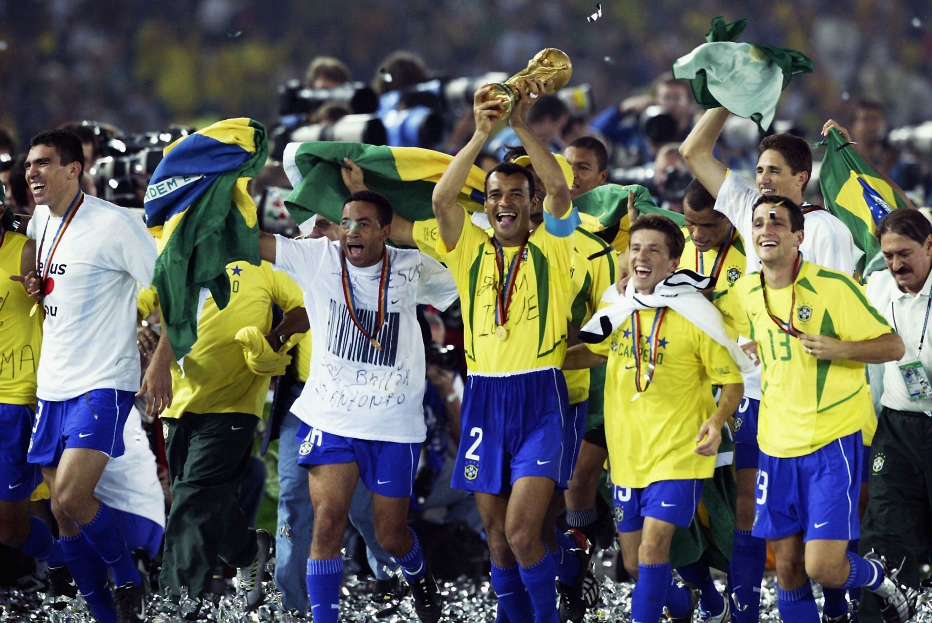 Brazil celebrate 2002 World Cup win