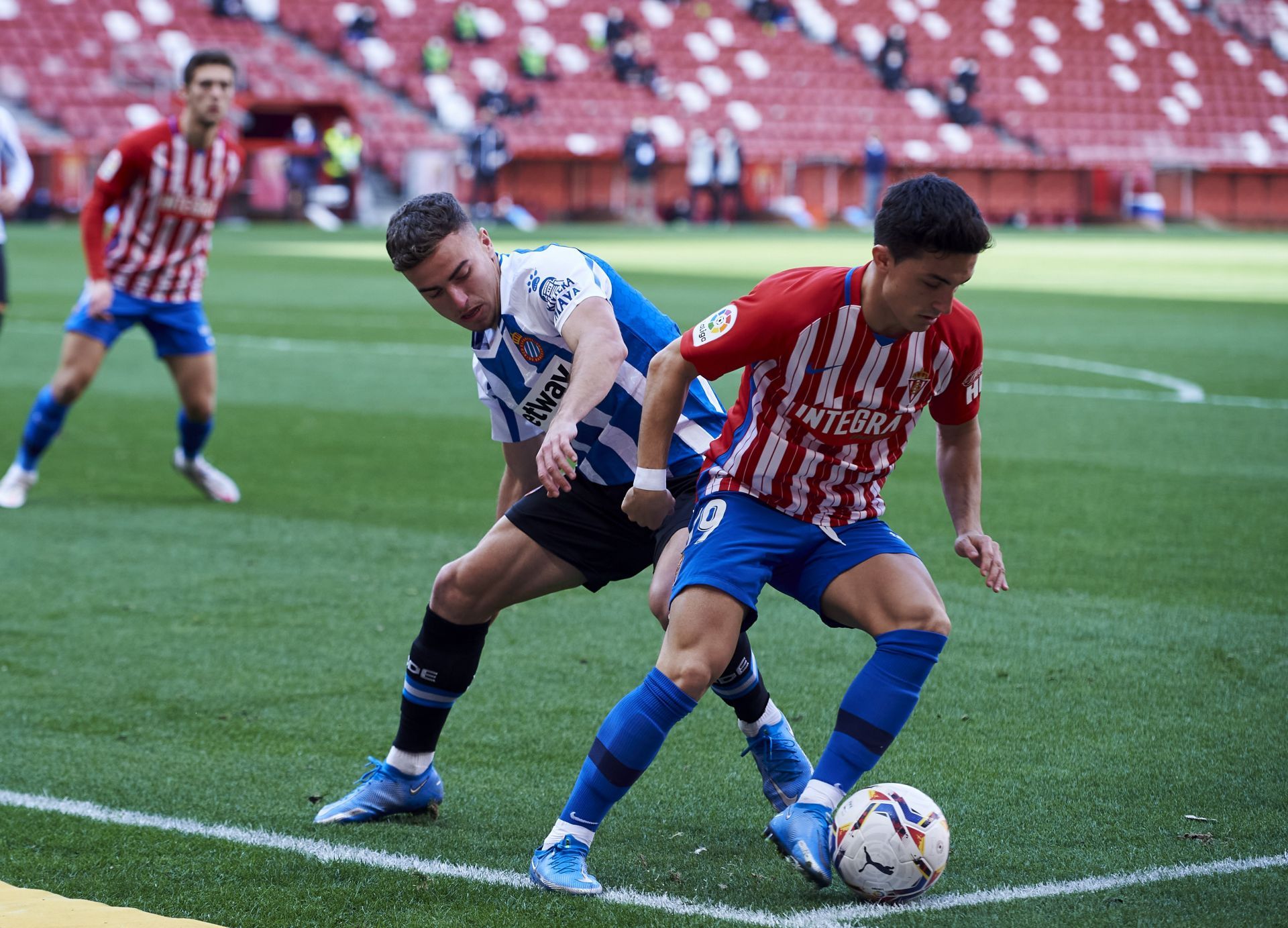 Sporting Gijon v RCD Espanyol - La Liga Smartbank