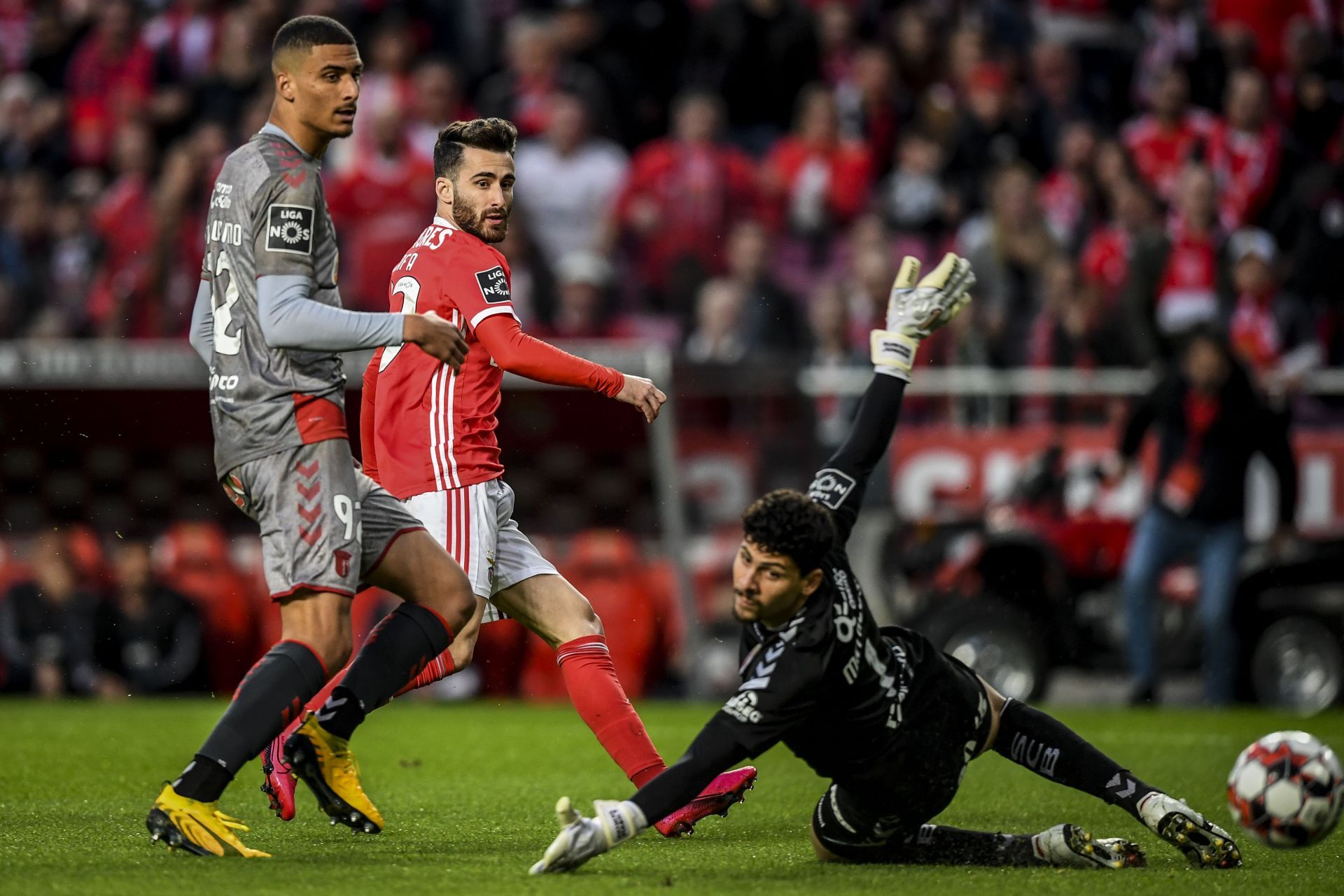 Braga and Benfica will square off in the Primeira Liga on Friday