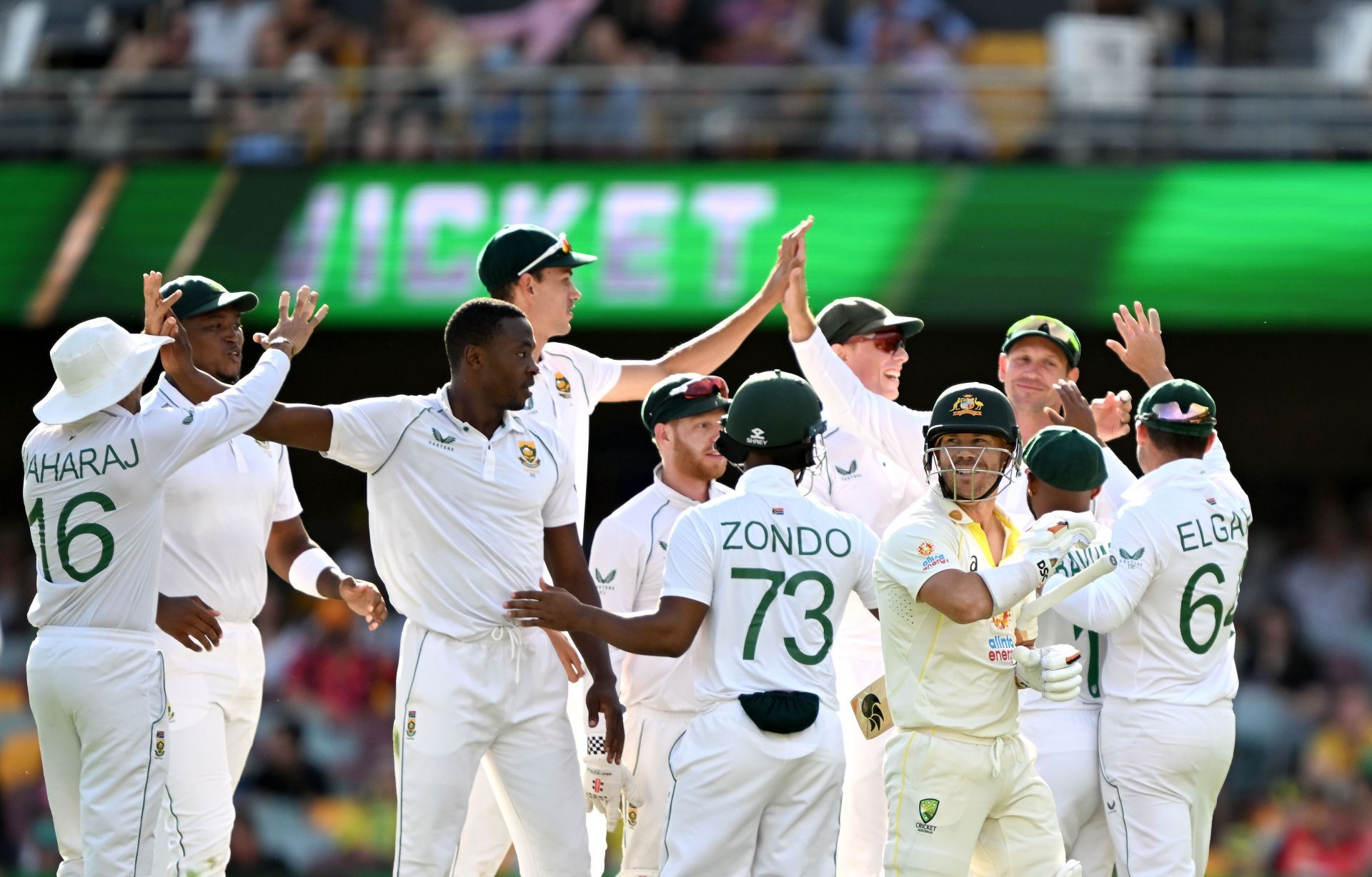 Australia v South Africa - First Test: Day 2