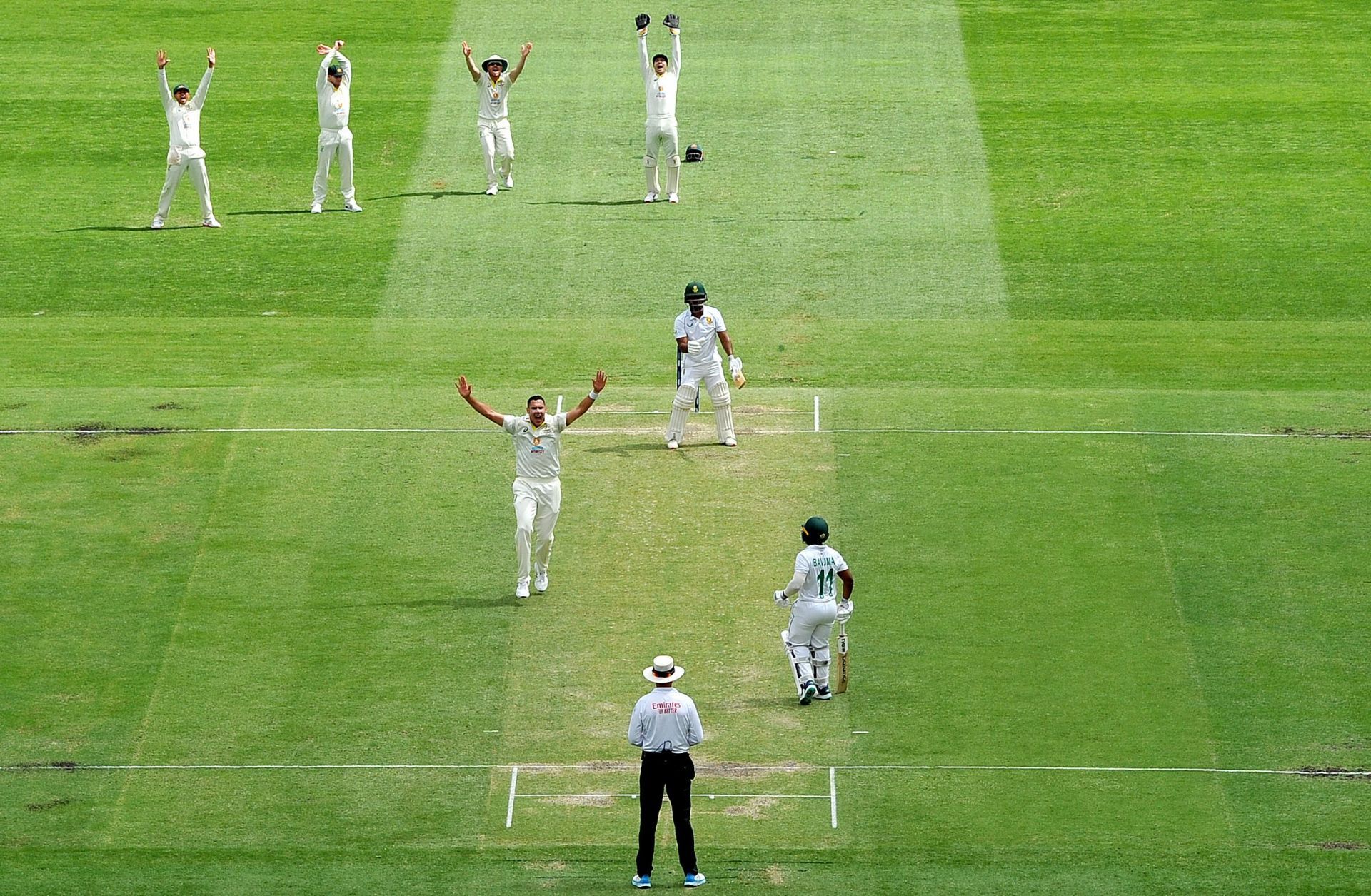 Australia v South Africa - First Test: Day 2