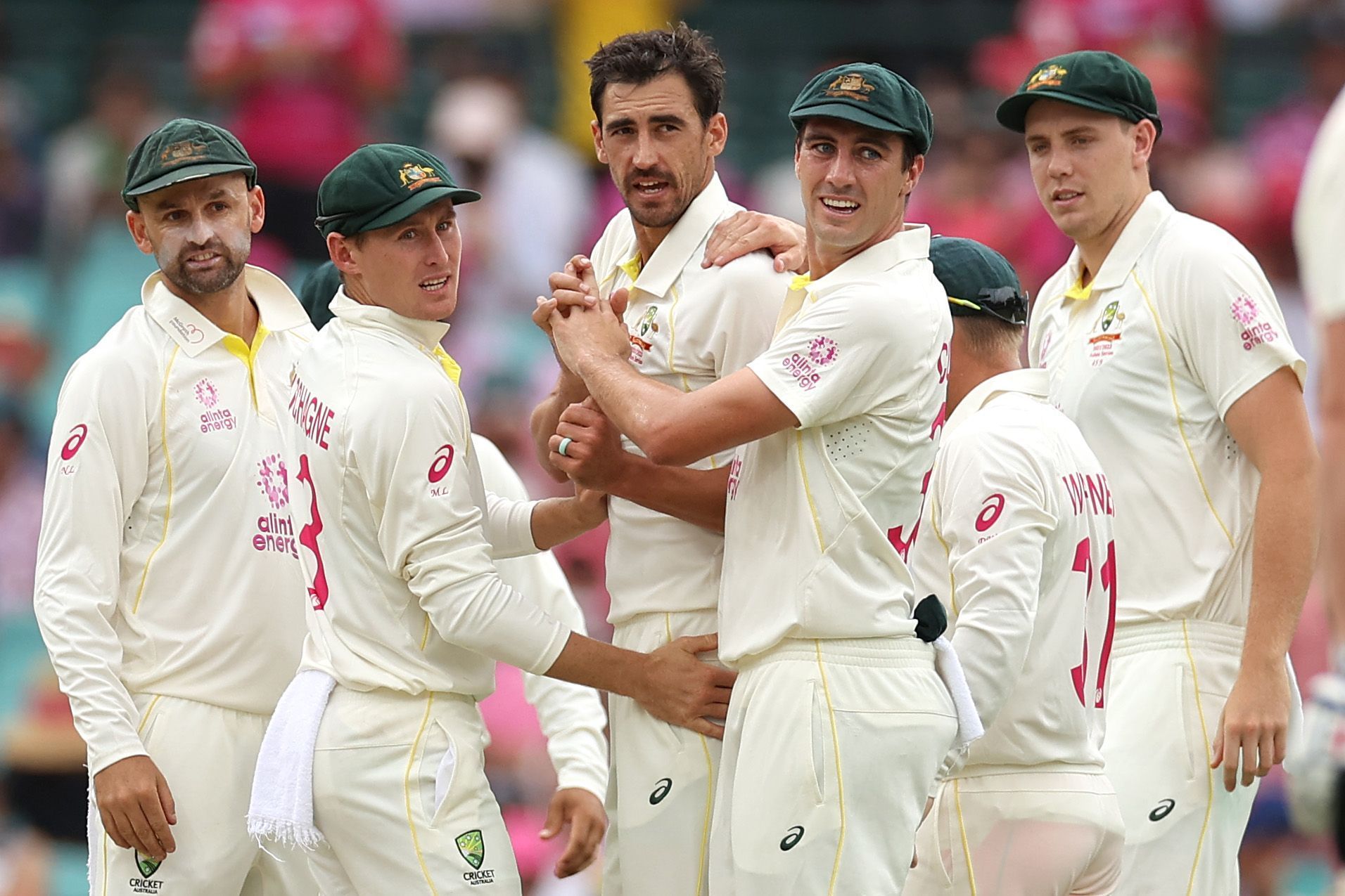 Australia v England - 4th Test: Day 3