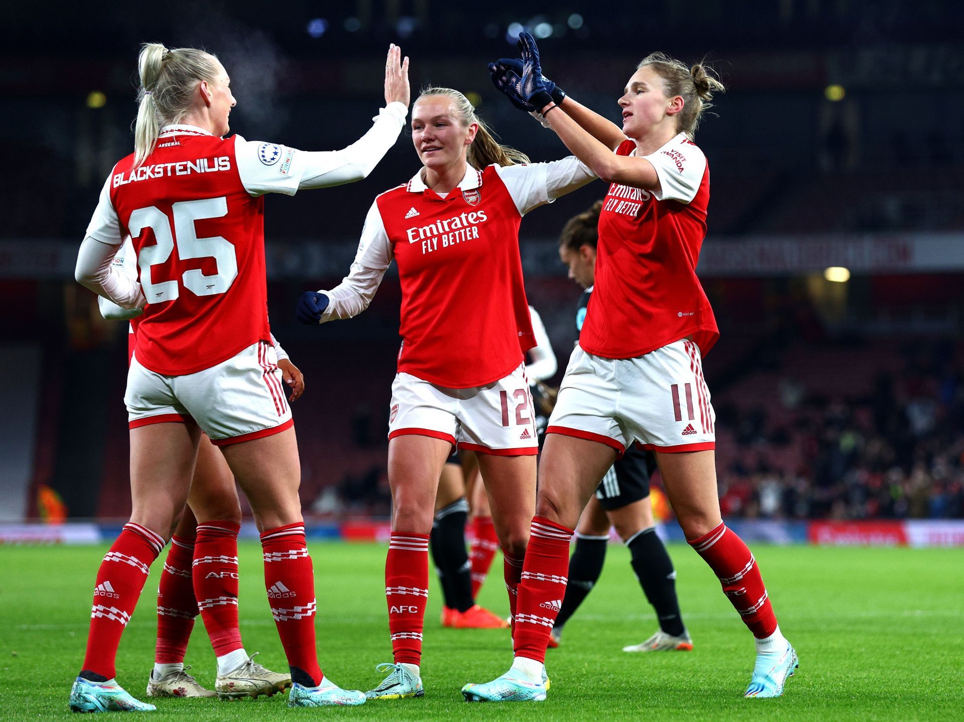 Arsenal WFC v Juventus Football Club: Group C - UEFA Women