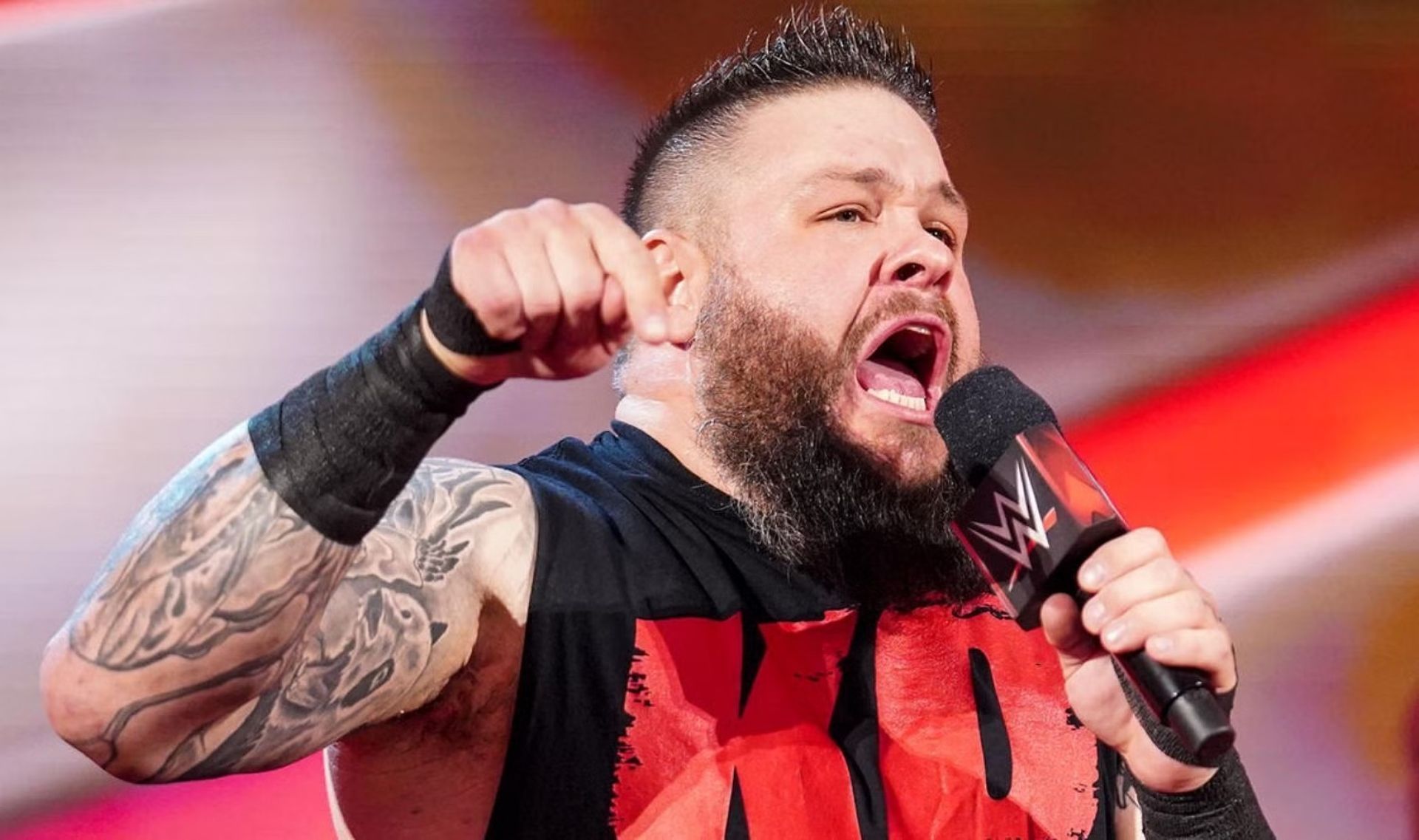 Kevin Owens is performing despite being injured