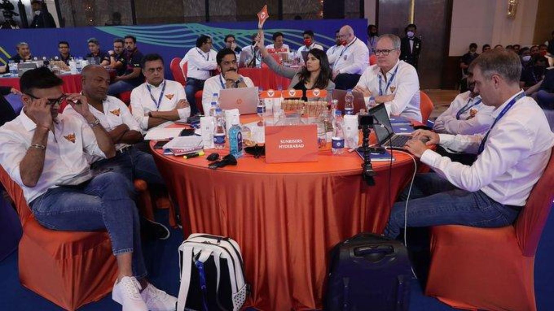 SRH think tank during IPL 2022 auction. (P.C.:Twitter)