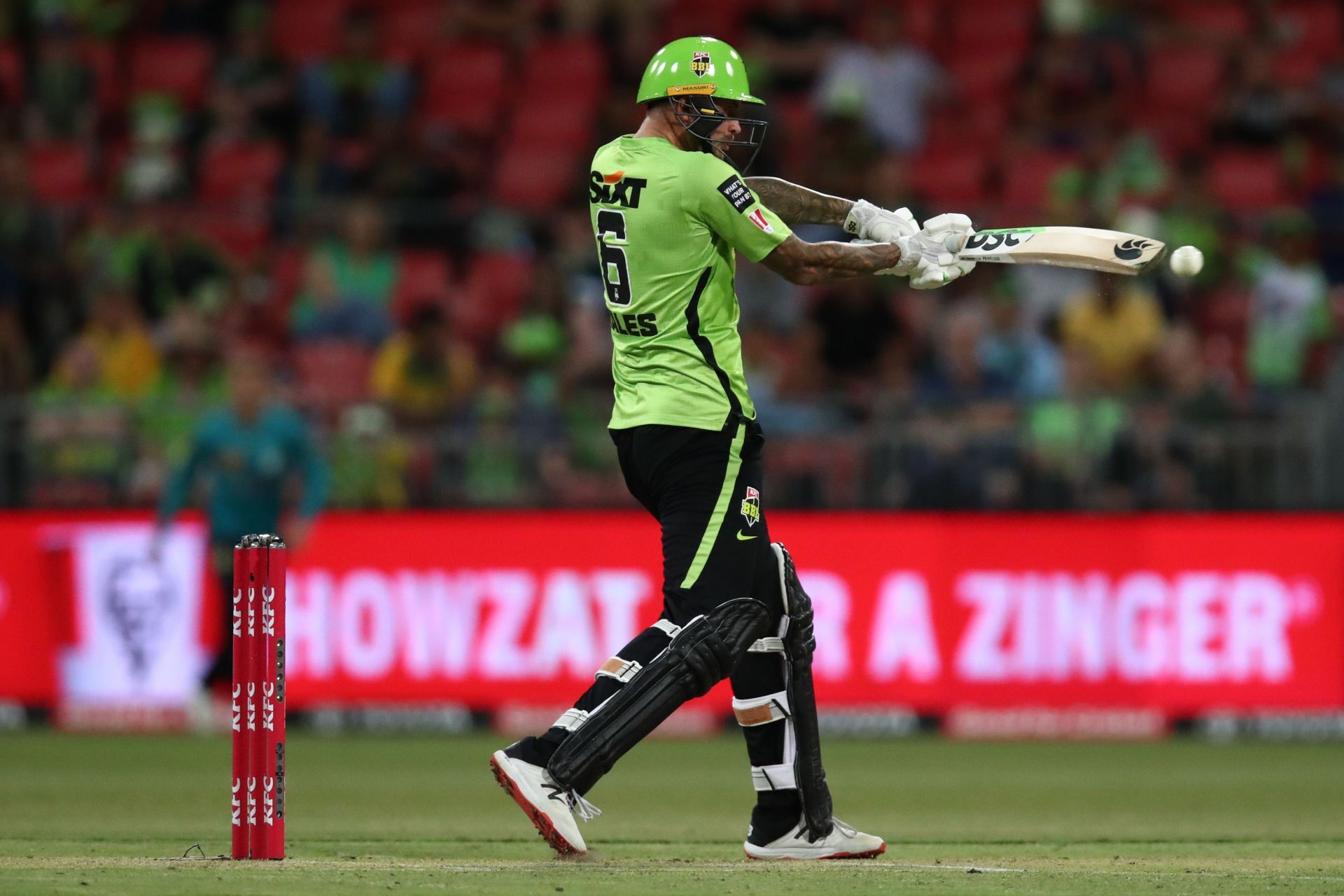 BBL - Sydney Thunder v Brisbane Heat