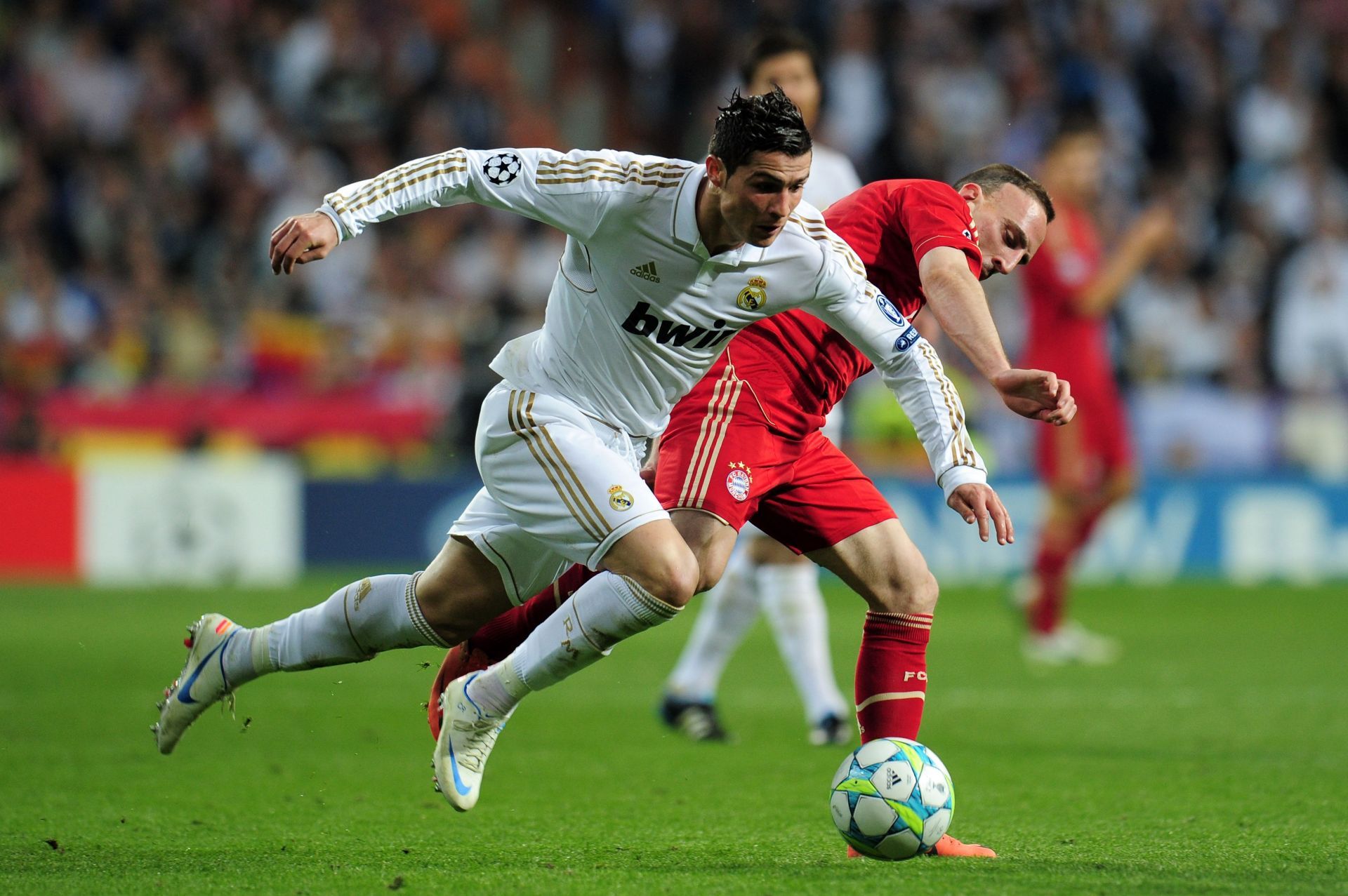 Cristiano Ronaldo (left) and Franck Ribery tussled for the 2013 Ballon d'Or award