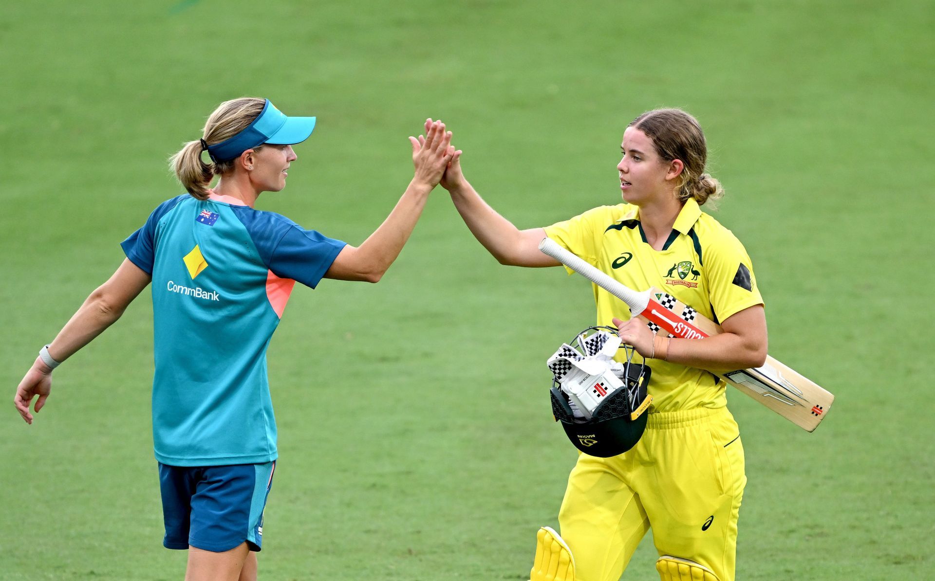 Australia v Pakistan - ODI Series: Game 1