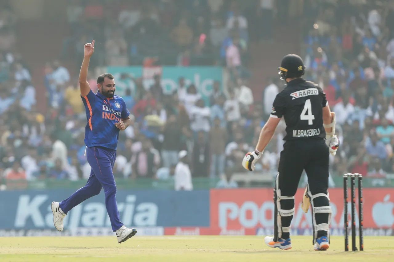 Mohammad Shami had Michael Bracewell caught behind off a bouncer. [P/C: BCCI]