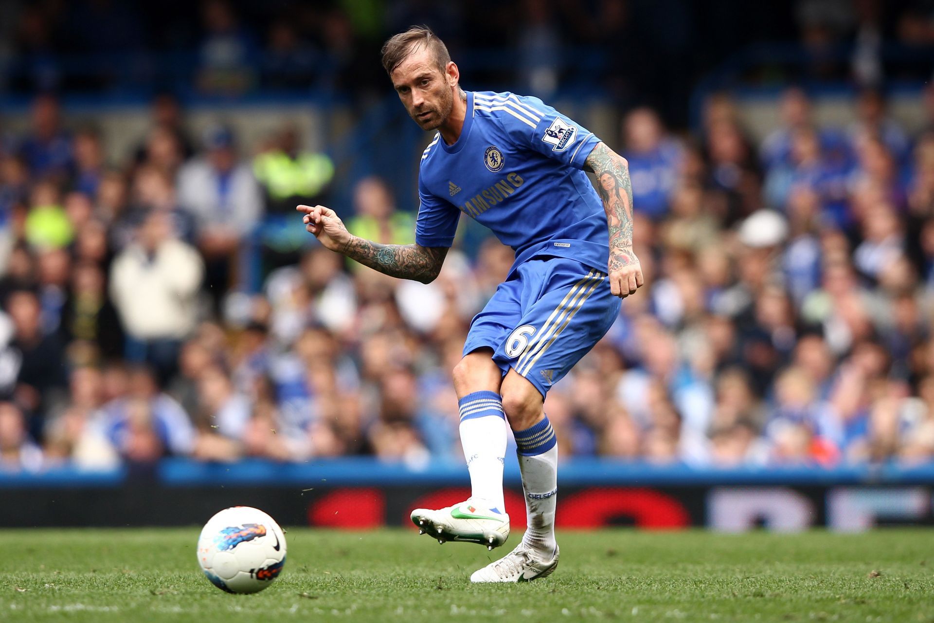 Meireles against Blackburn Rovers - Premier League