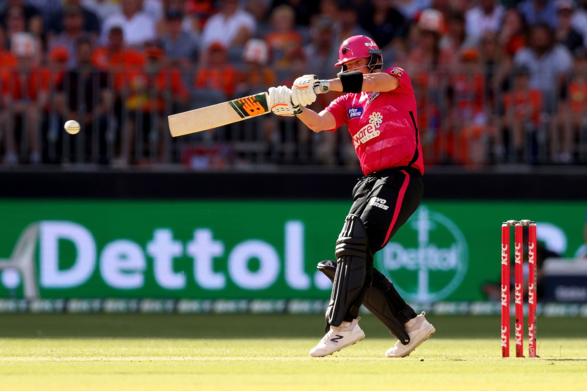 BBL - The Qualifier: Perth Scorchers v Sydney Sixers