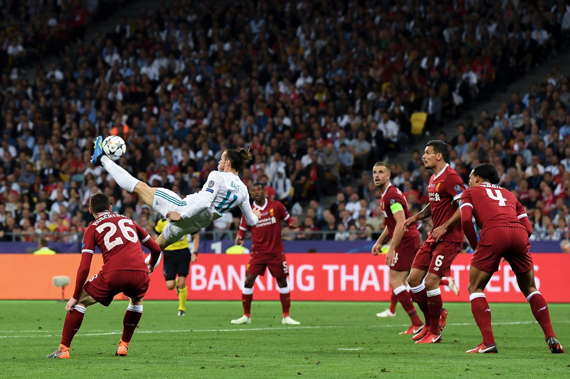 Gareth Bale&#039;s splendid bicycle kick put Real Madrid ahead against Liverpool in the 2018 UEFA Champions League Final