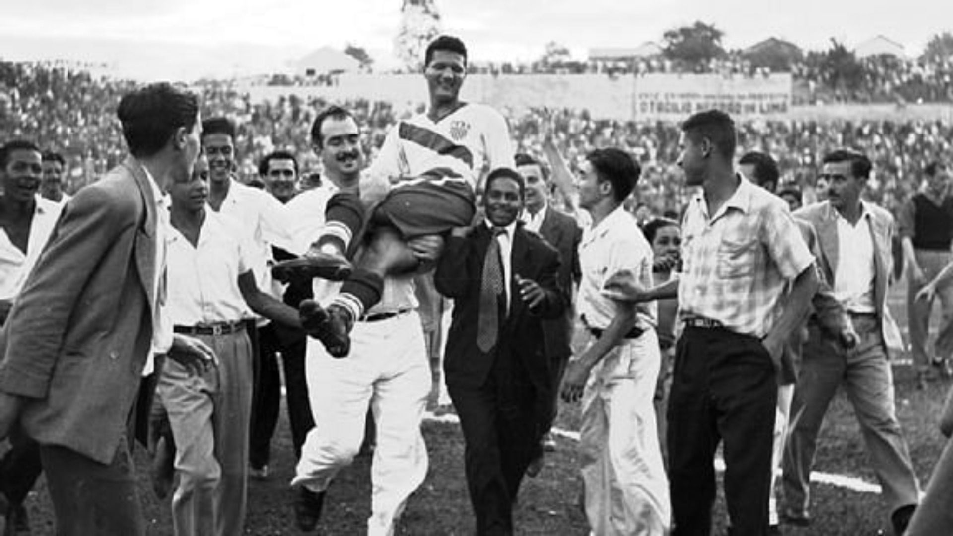 The USA shockingly defeated England in the 1950 World Cup - but how was the game reported by newspapers?