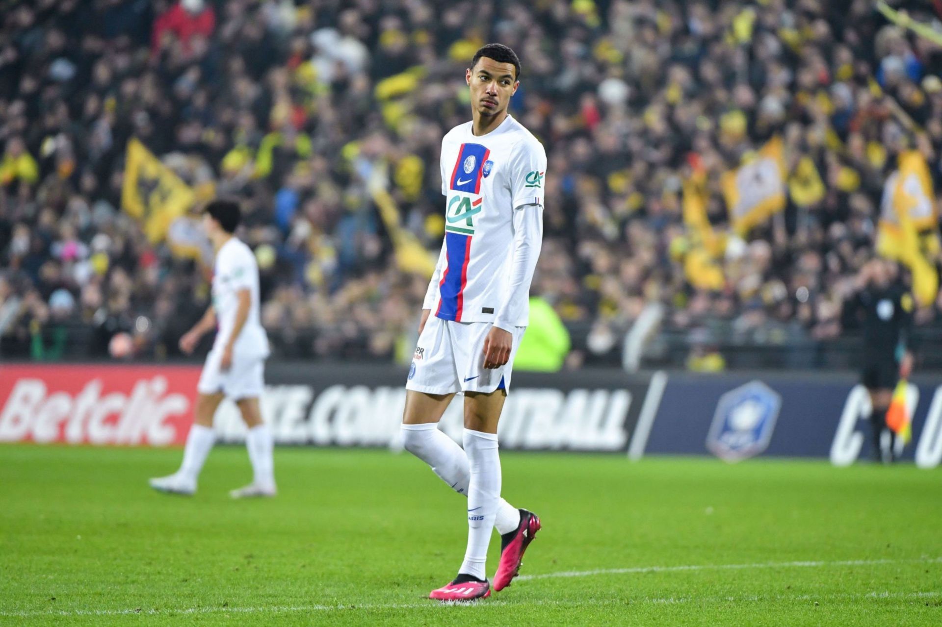 Hugo Ekitike in action for PSG