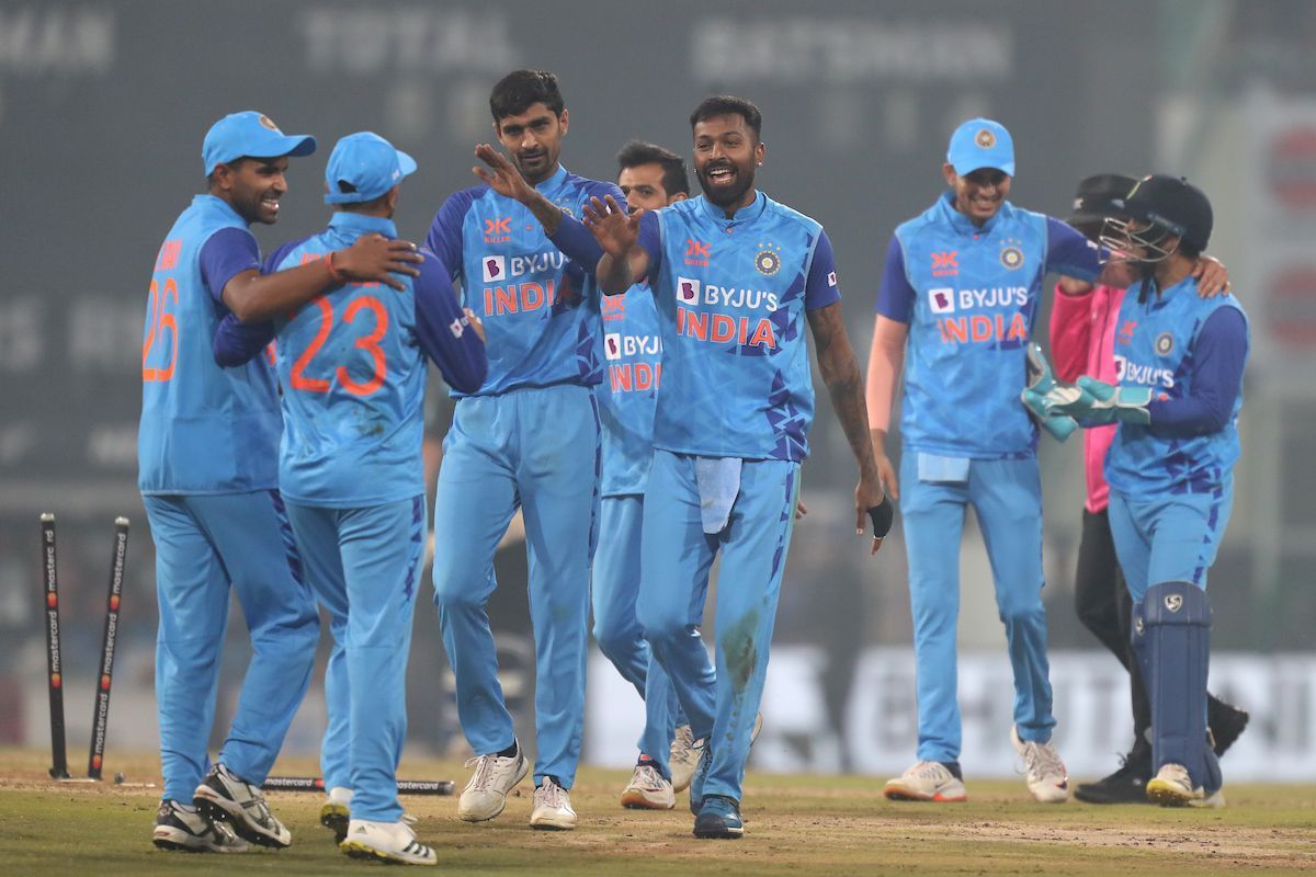 Hardik Pandya celebrates a wicket. (Credits: Twitter)