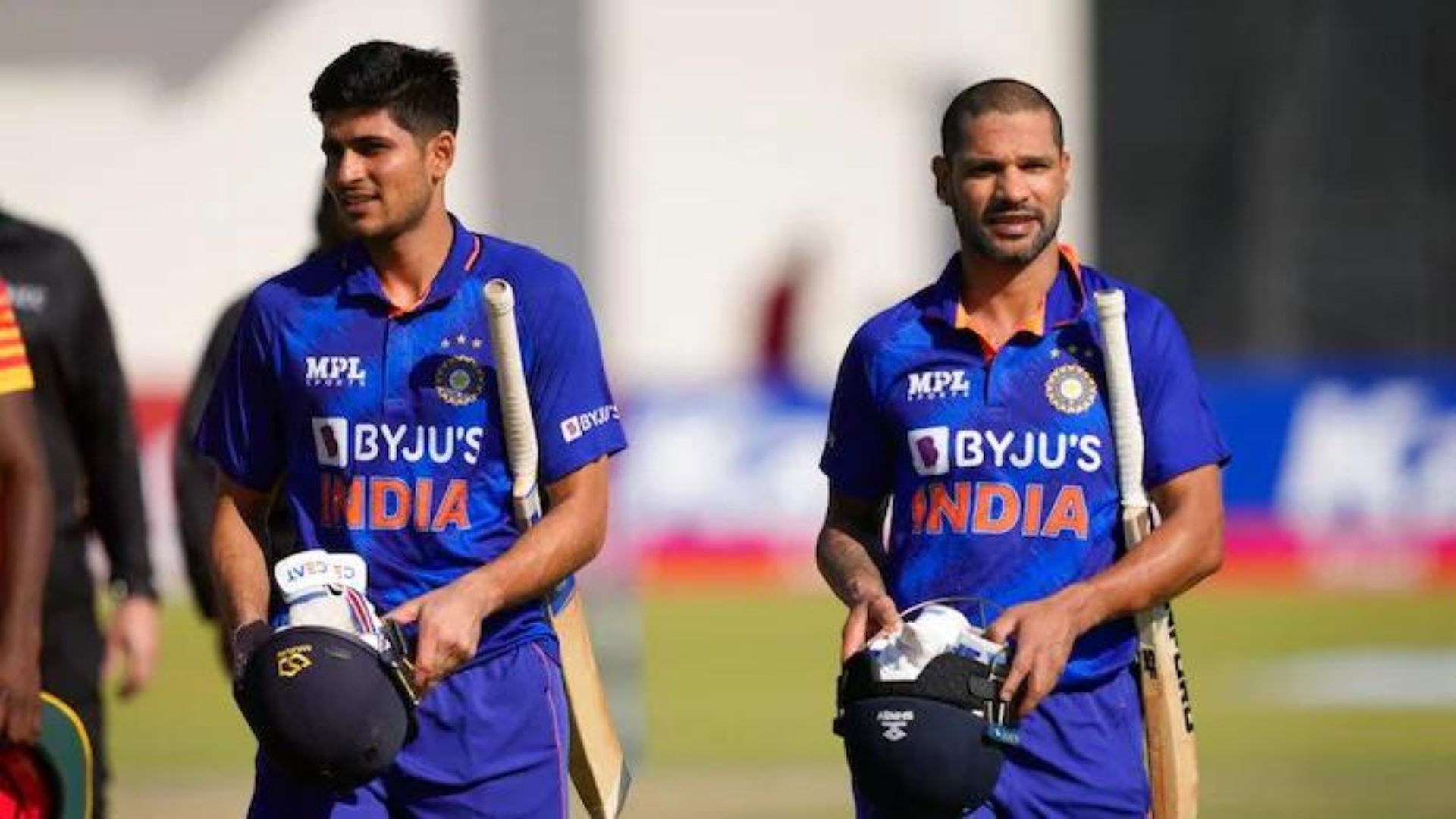 Shubman Gill (L) and Shikhar Dhawan (P.C.:Twitter)