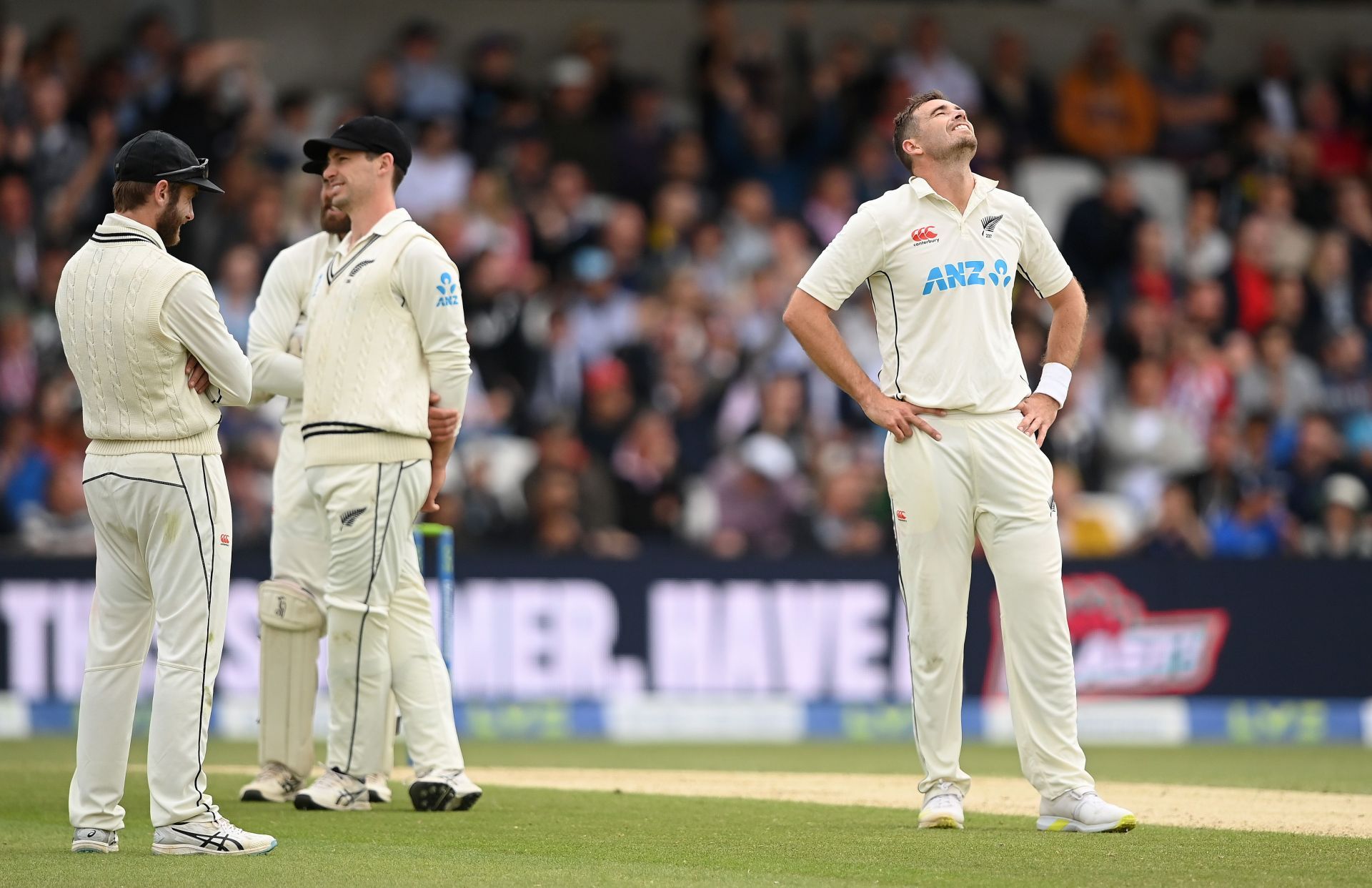 England v New Zealand - Third LV= Insurance Test Match: Day Four