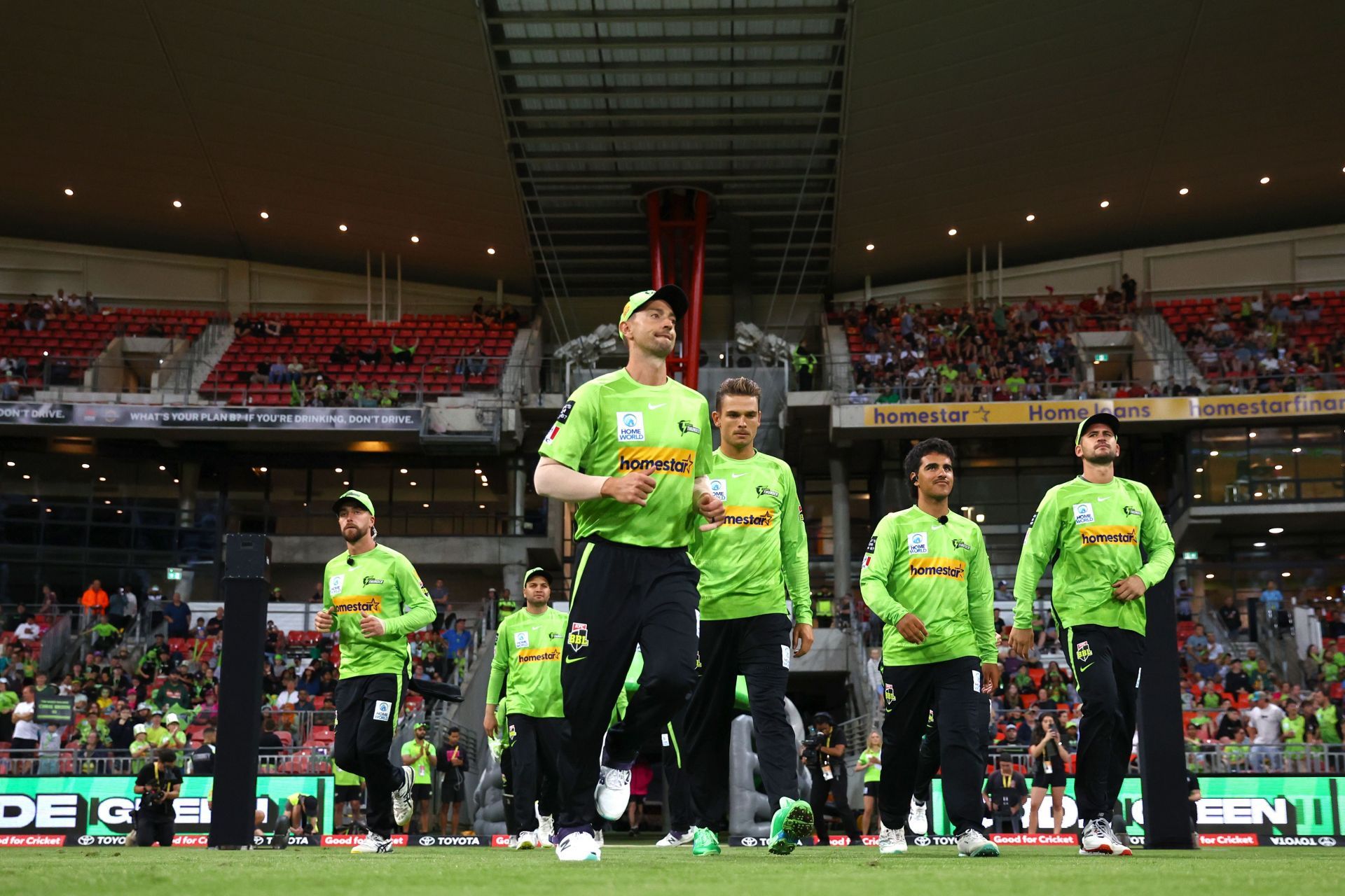 BBL - Sydney Thunder v Sydney Sixers