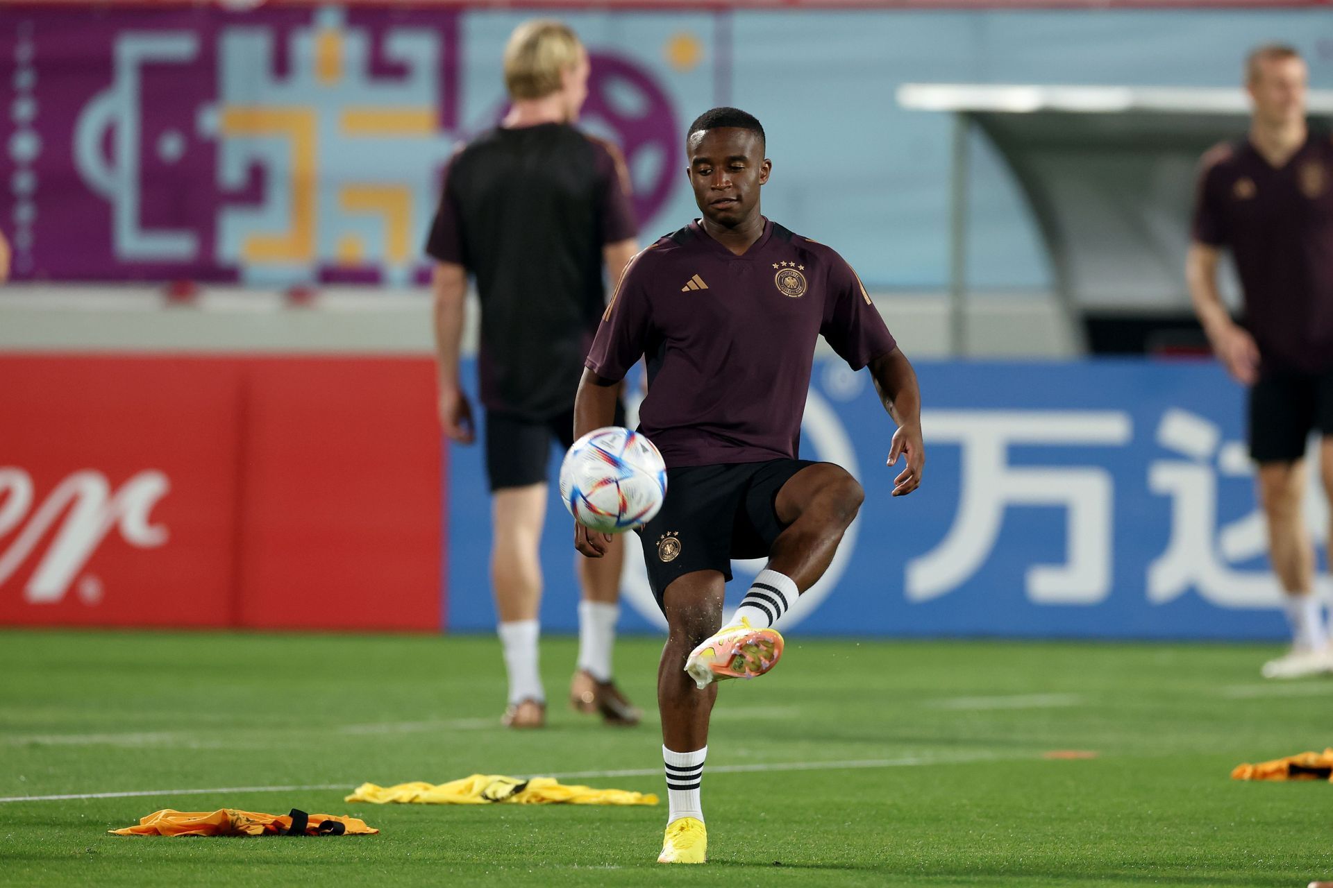 Youssoufa Moukoko has admirers at the Parc des Princes.